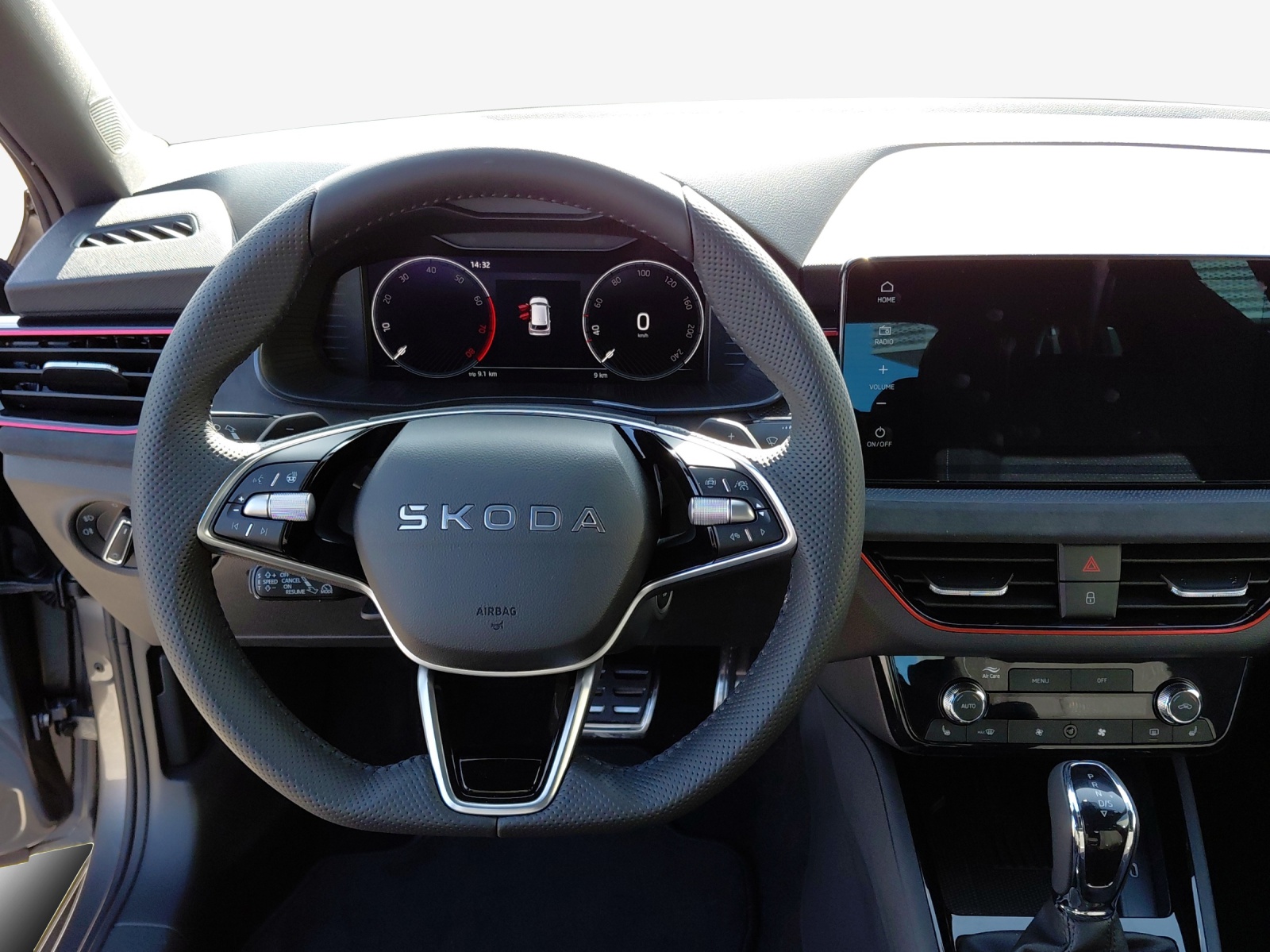 SKODA Kamiq 1.5 TSI Dynamic DSG-image-9
