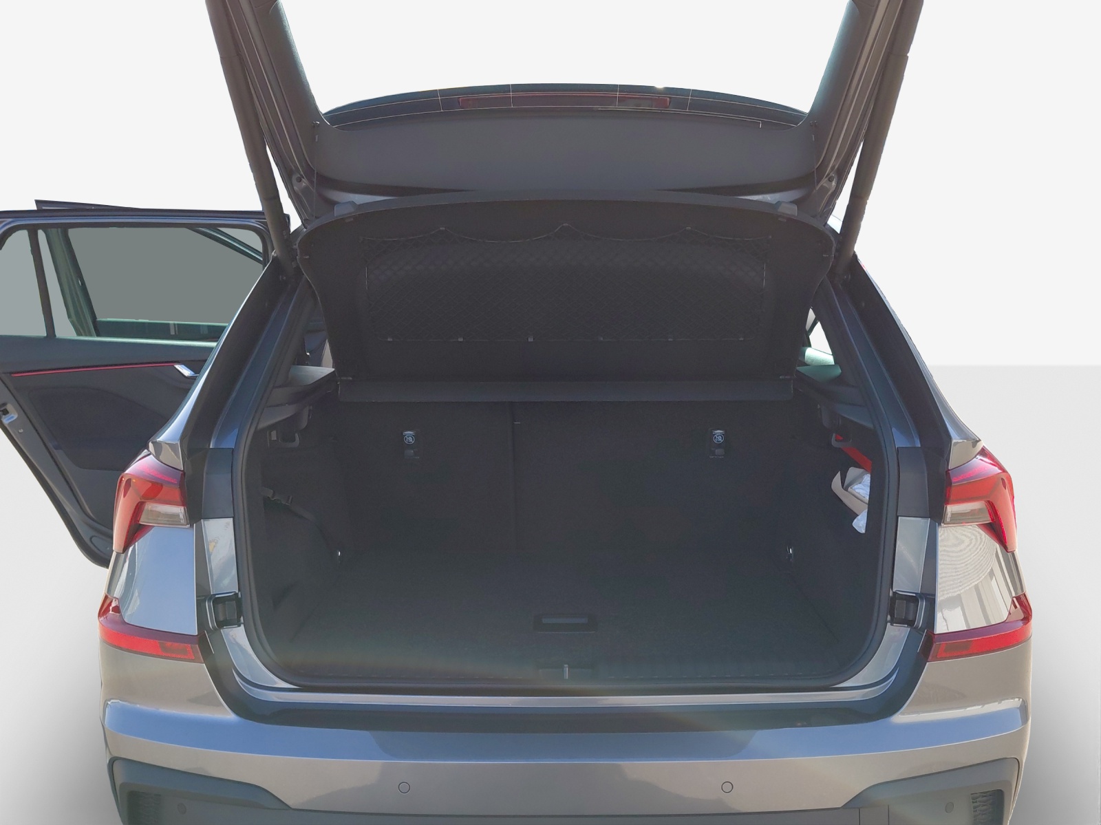 SKODA Kamiq 1.5 TSI Dynamic DSG-image-12