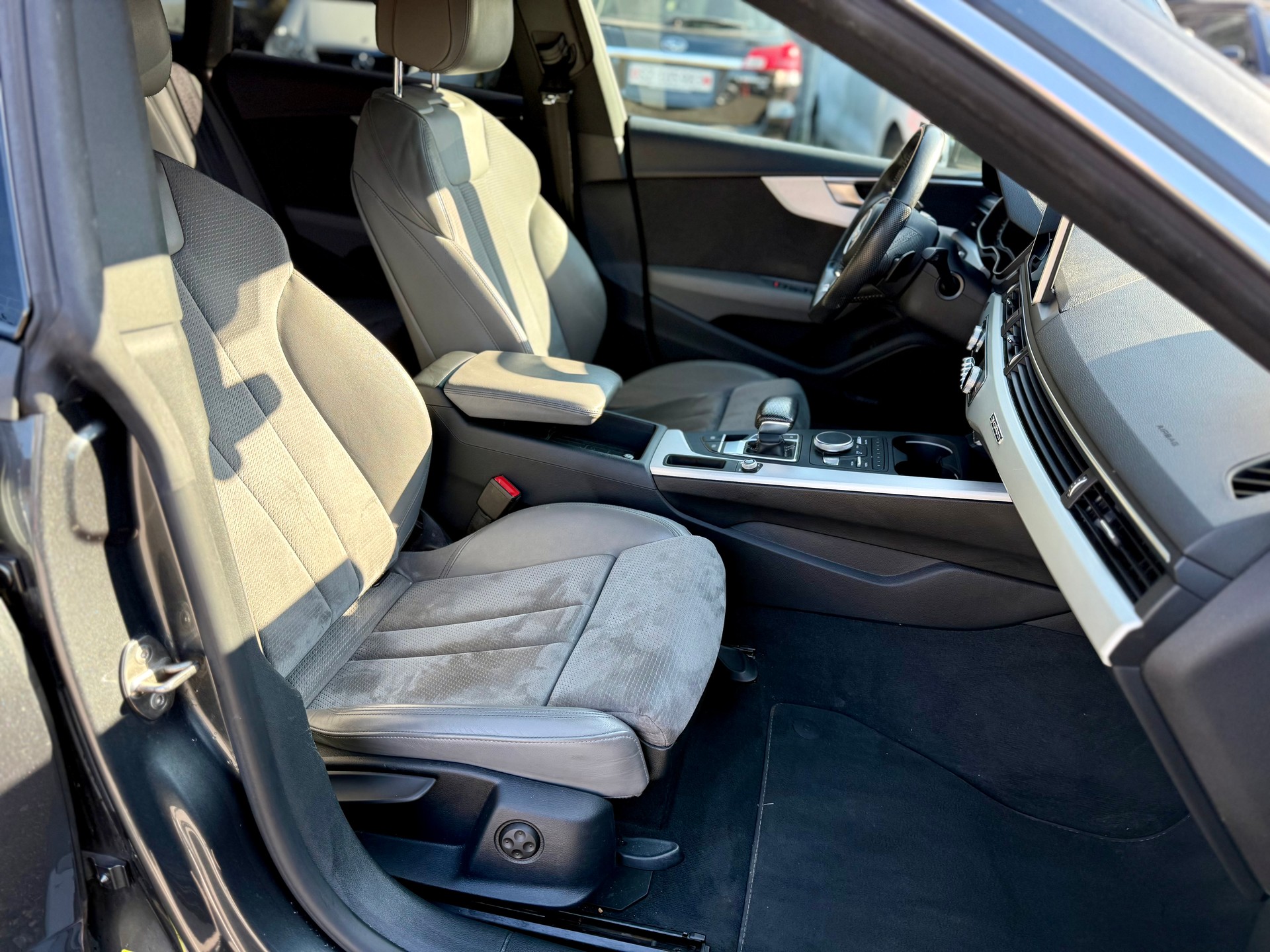 AUDI A5 Sportback 45 TDI Sport quattro tiptronic-image-7