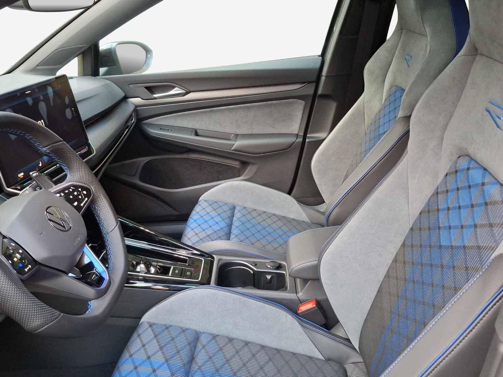 VW Golf 2.0 TSI R DSG 4 Motion-image-7