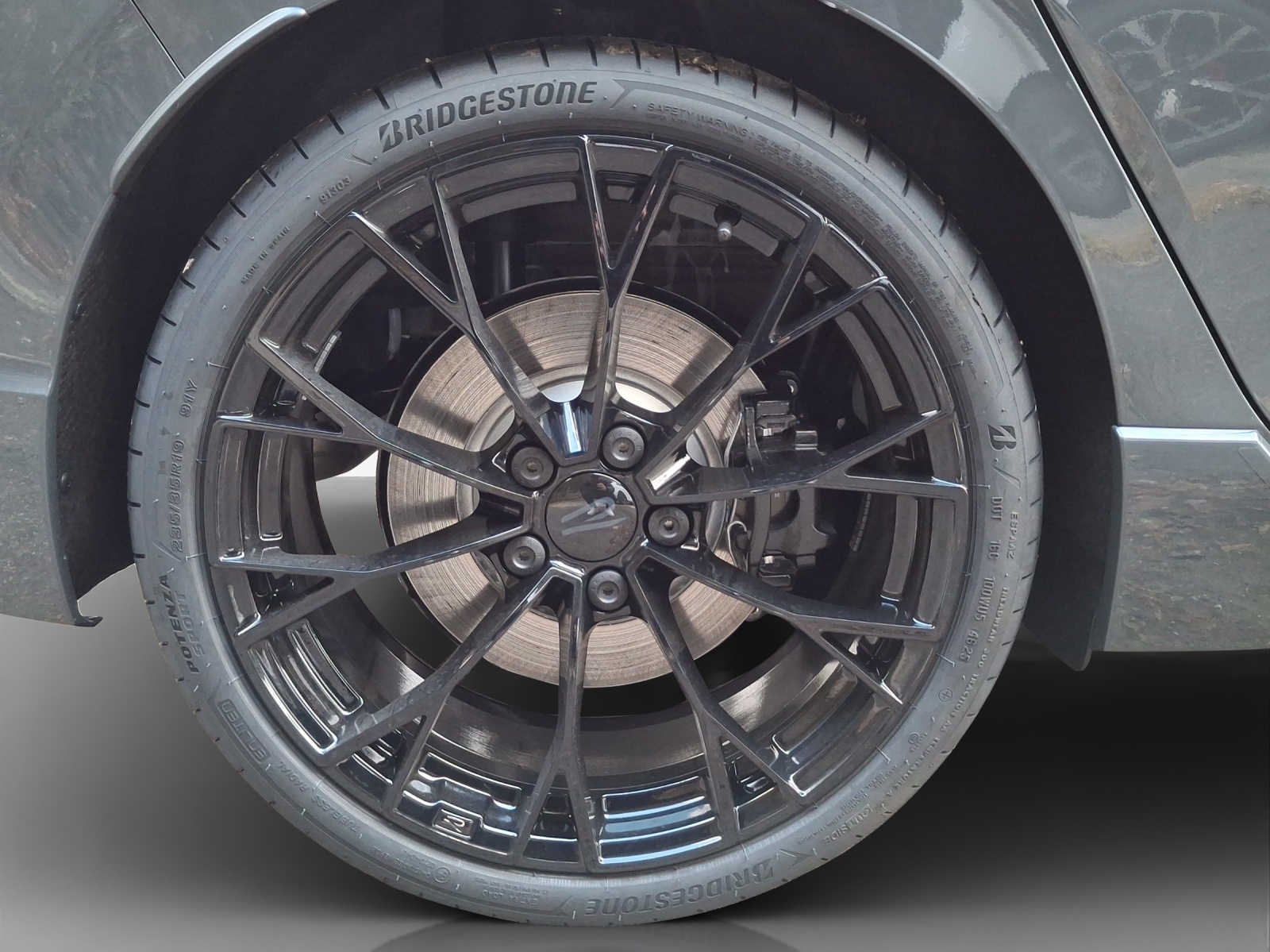 VW Golf 2.0 TSI R DSG 4 Motion-image-13