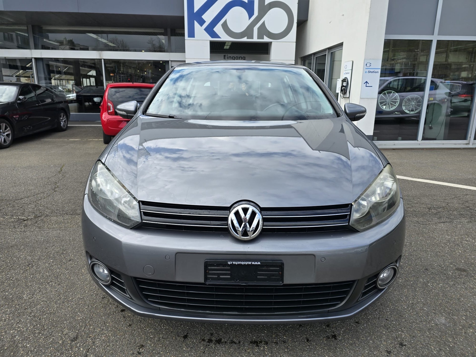 VW Golf 1.4 TSI Trendline-image-1
