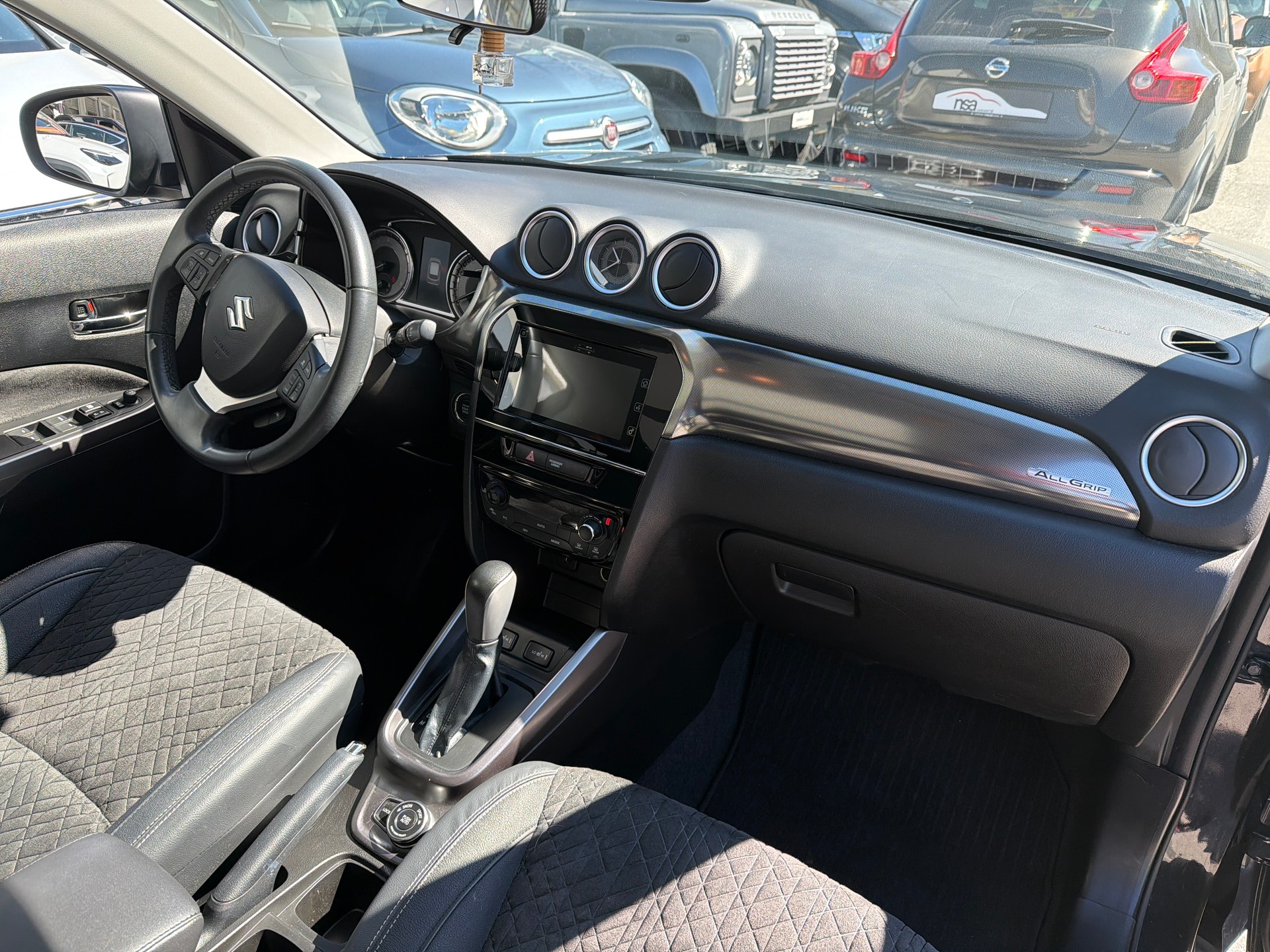 SUZUKI Vitara 1.4 Boosterjet Compact Top Hybrid Automatic-image-7