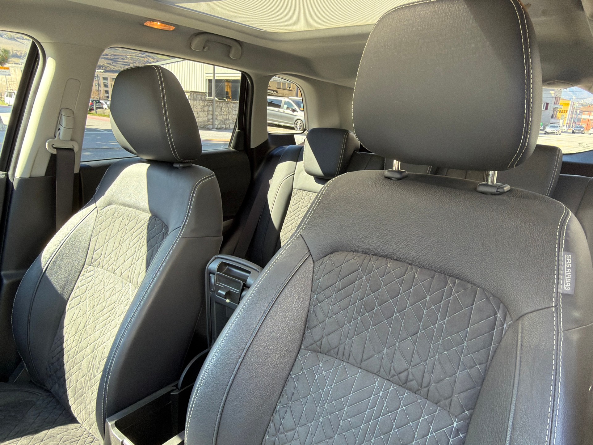 SUZUKI Vitara 1.4 Boosterjet Compact Top Hybrid Automatic-image-5