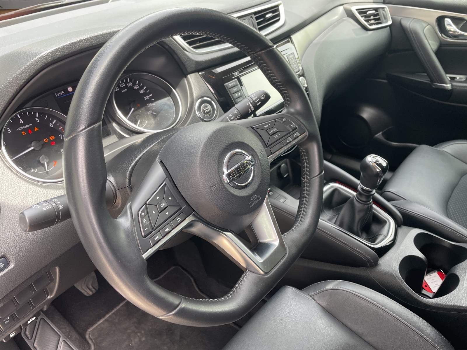NISSAN Qashqai 1.3 DIG-T tekna+-image-12