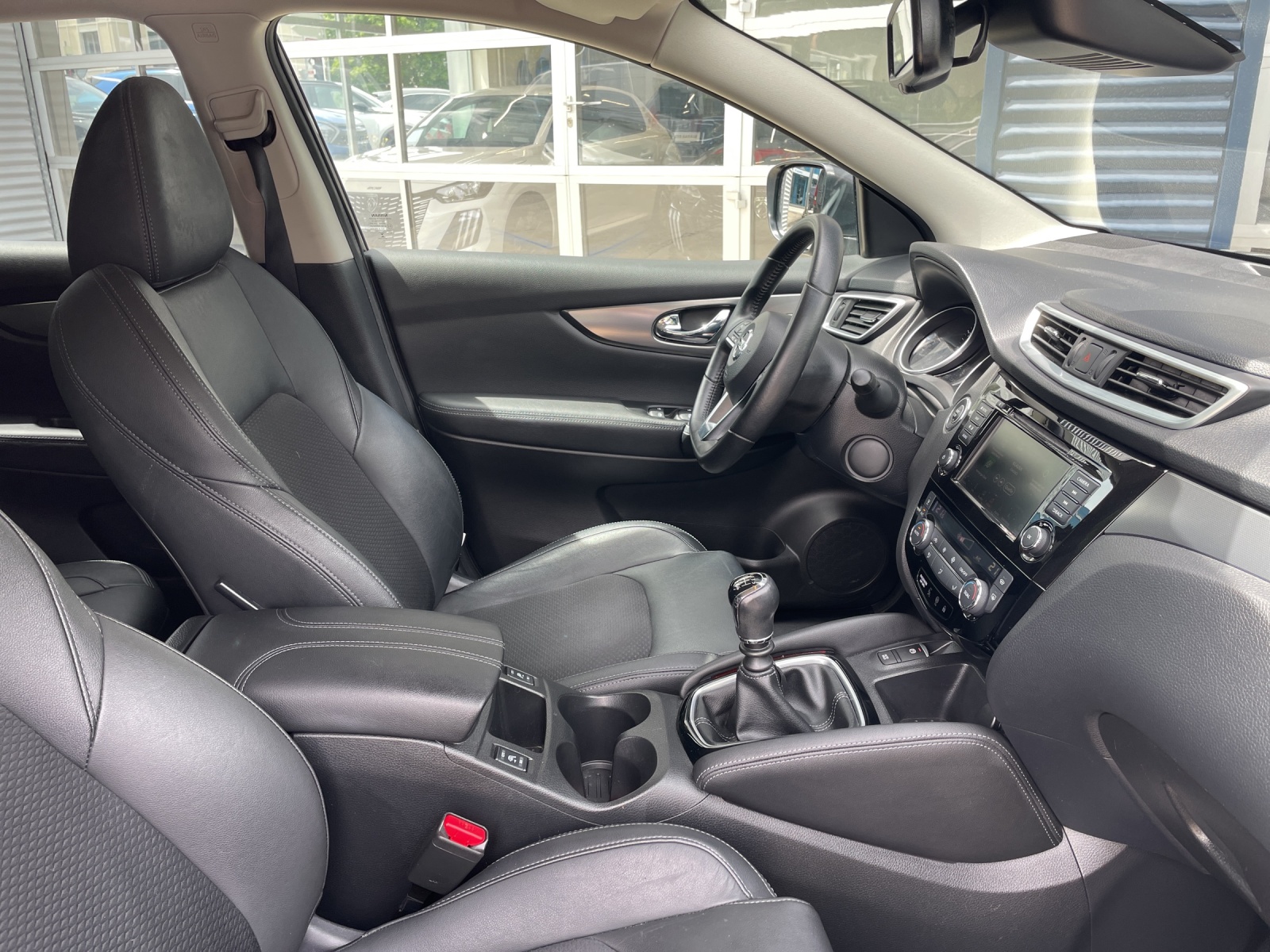 NISSAN Qashqai 1.3 DIG-T tekna+-image-11