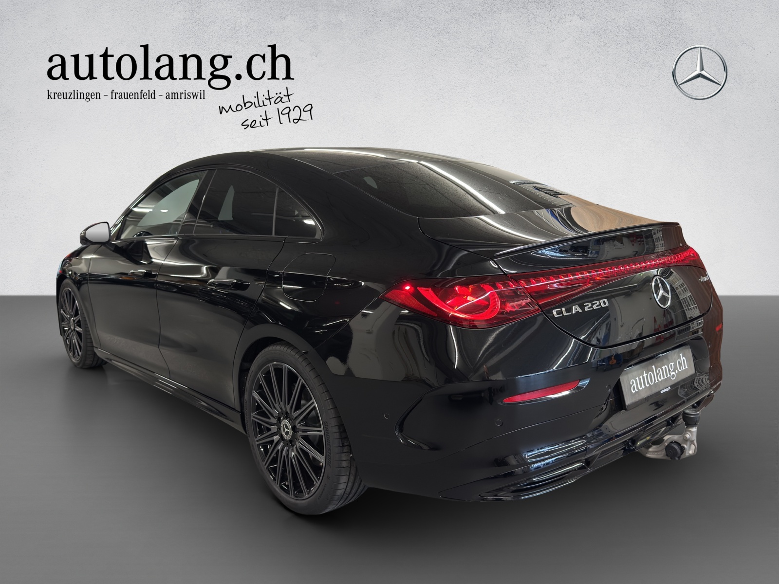 MERCEDES-BENZ CLA 220 AMG Line 4Matic-image-3