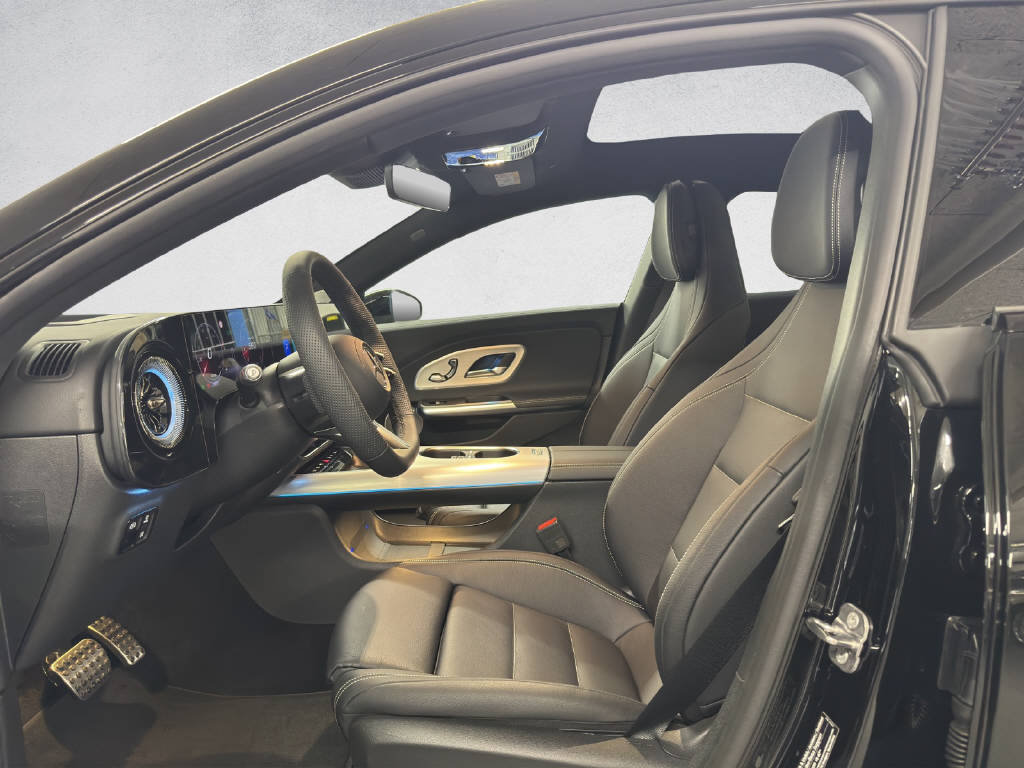 MERCEDES-BENZ CLA 220 AMG Line 4Matic-image-9