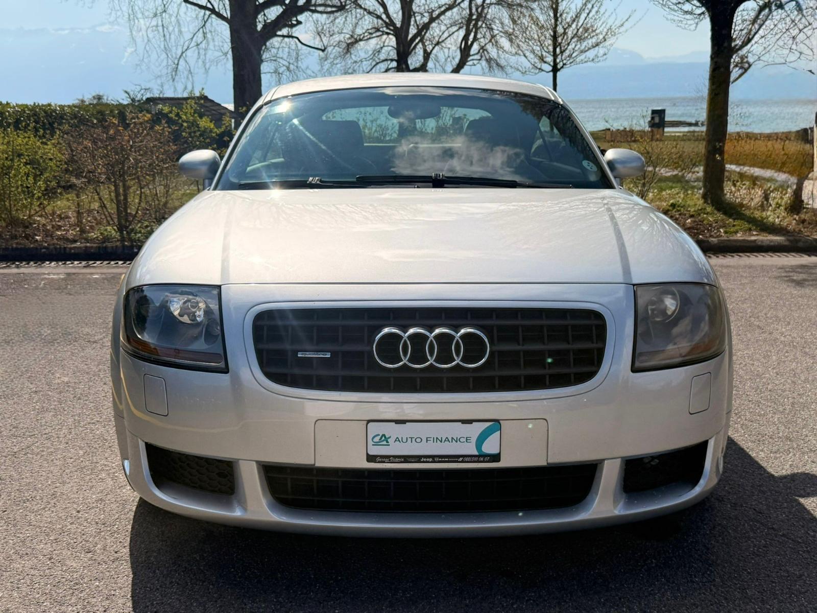 AUDI TT Coupé 3.2 quattro-showroom-element-2