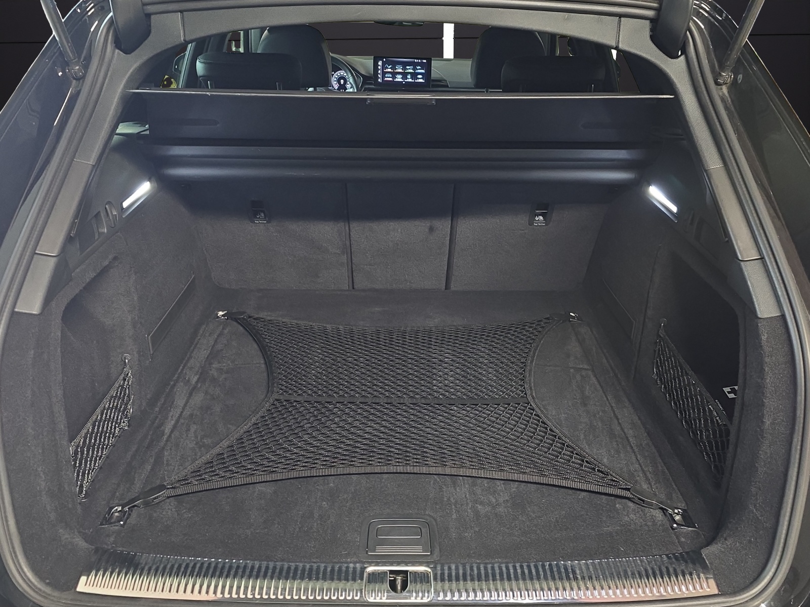 AUDI A4 Avant 45 TFSI S line S-tronic quattro-image-21