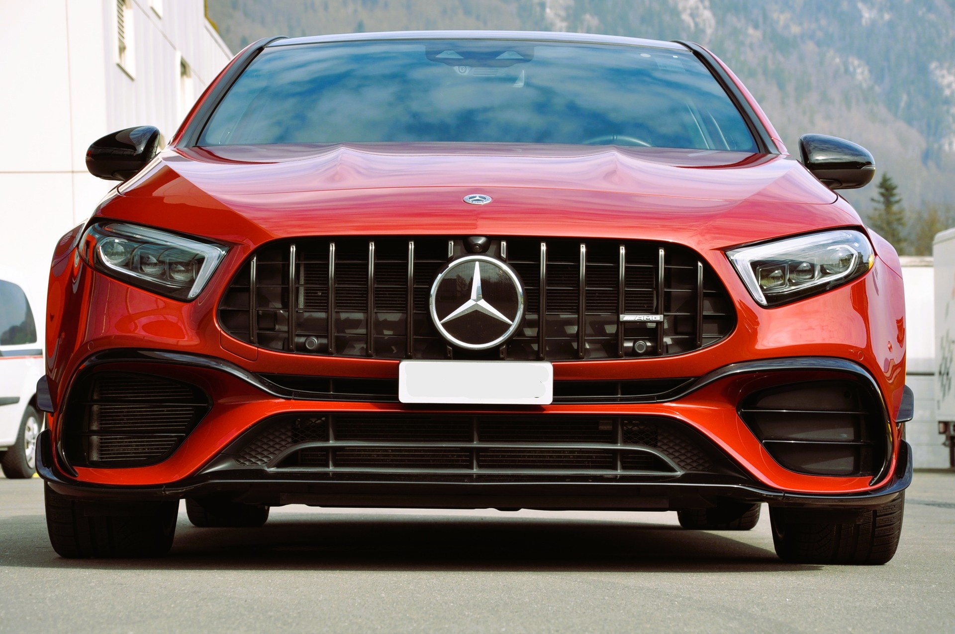 MERCEDES-BENZ A 45 S AMG 4Matic+ Speedshift-image-11