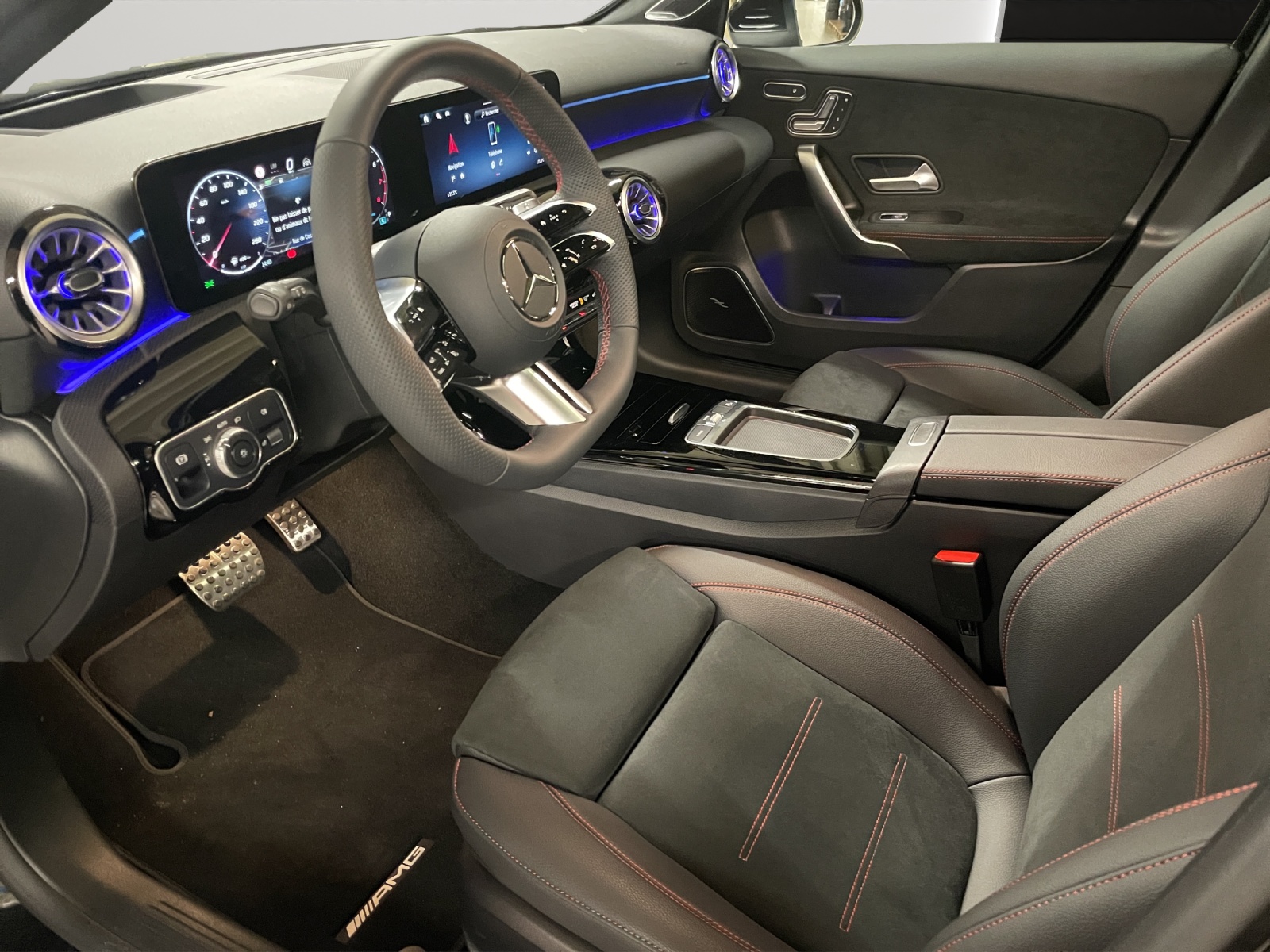 Image MERCEDES-BENZ A-250 A 250 4Matic 8G-DCT