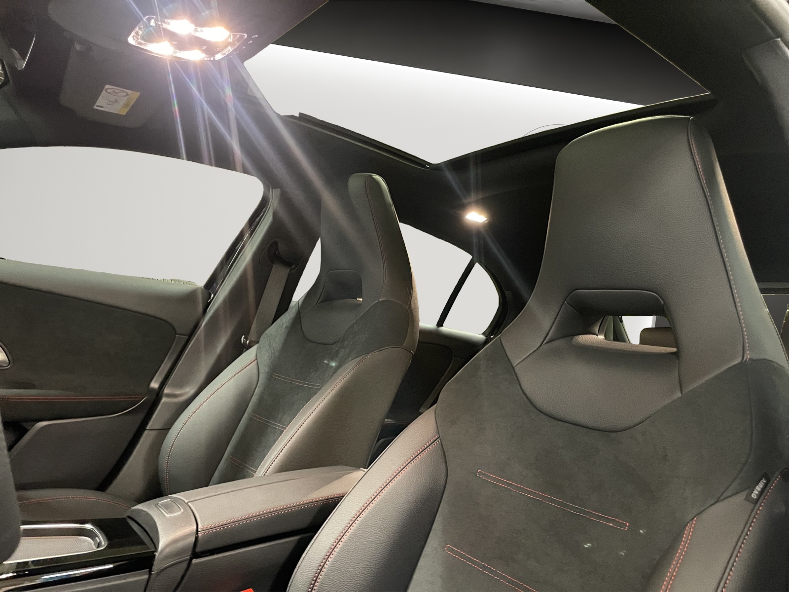 Image MERCEDES-BENZ A-250 A 250 4Matic 8G-DCT