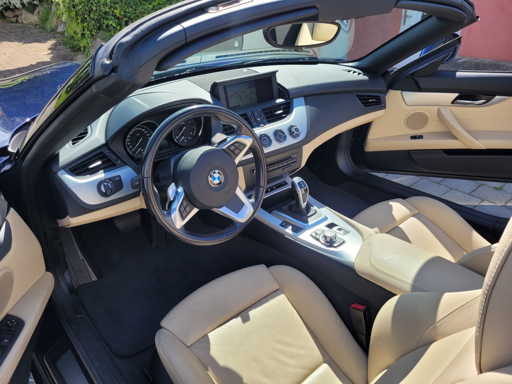 BMW Z4 sDrive35i DKG-image-6