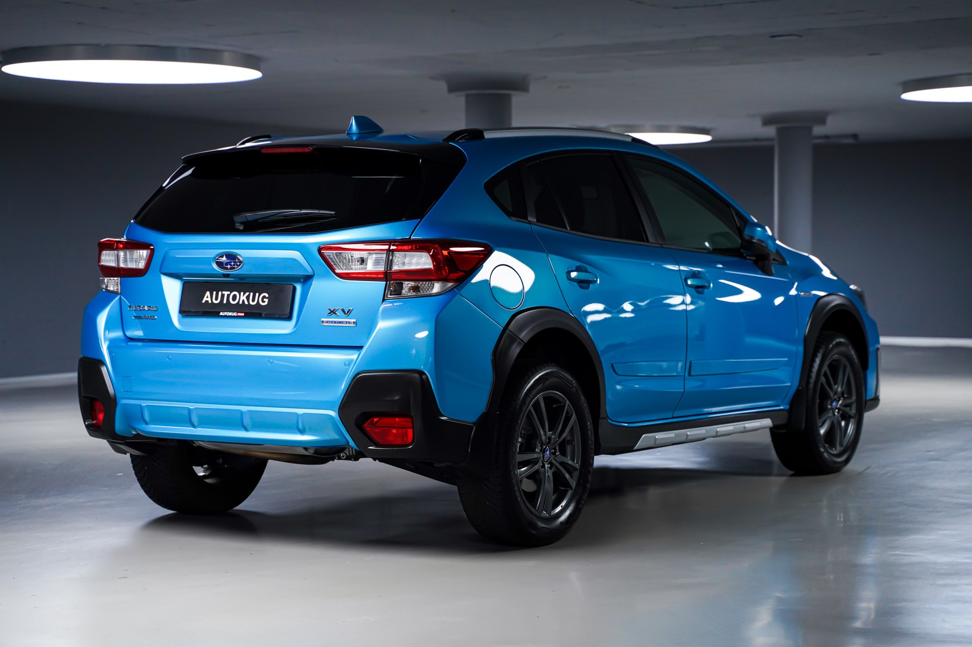 SUBARU XV 2.0 e-Boxer Luxury AWD Lineartronic-image-4