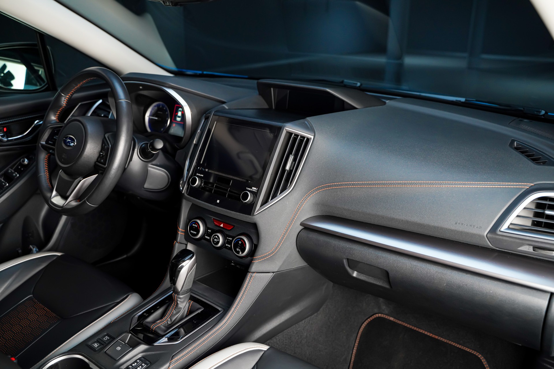 SUBARU XV 2.0 e-Boxer Luxury AWD Lineartronic-image-20