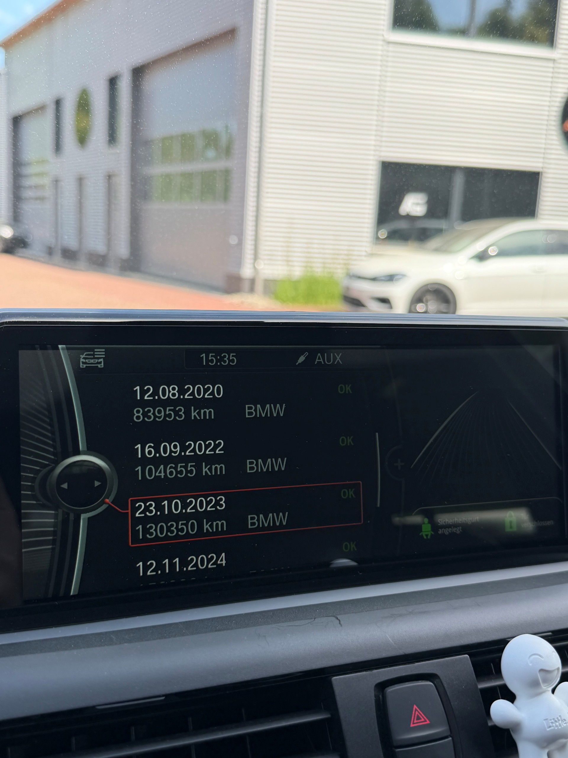 BMW 120d Sport Line (M135i-Optik)-image-14