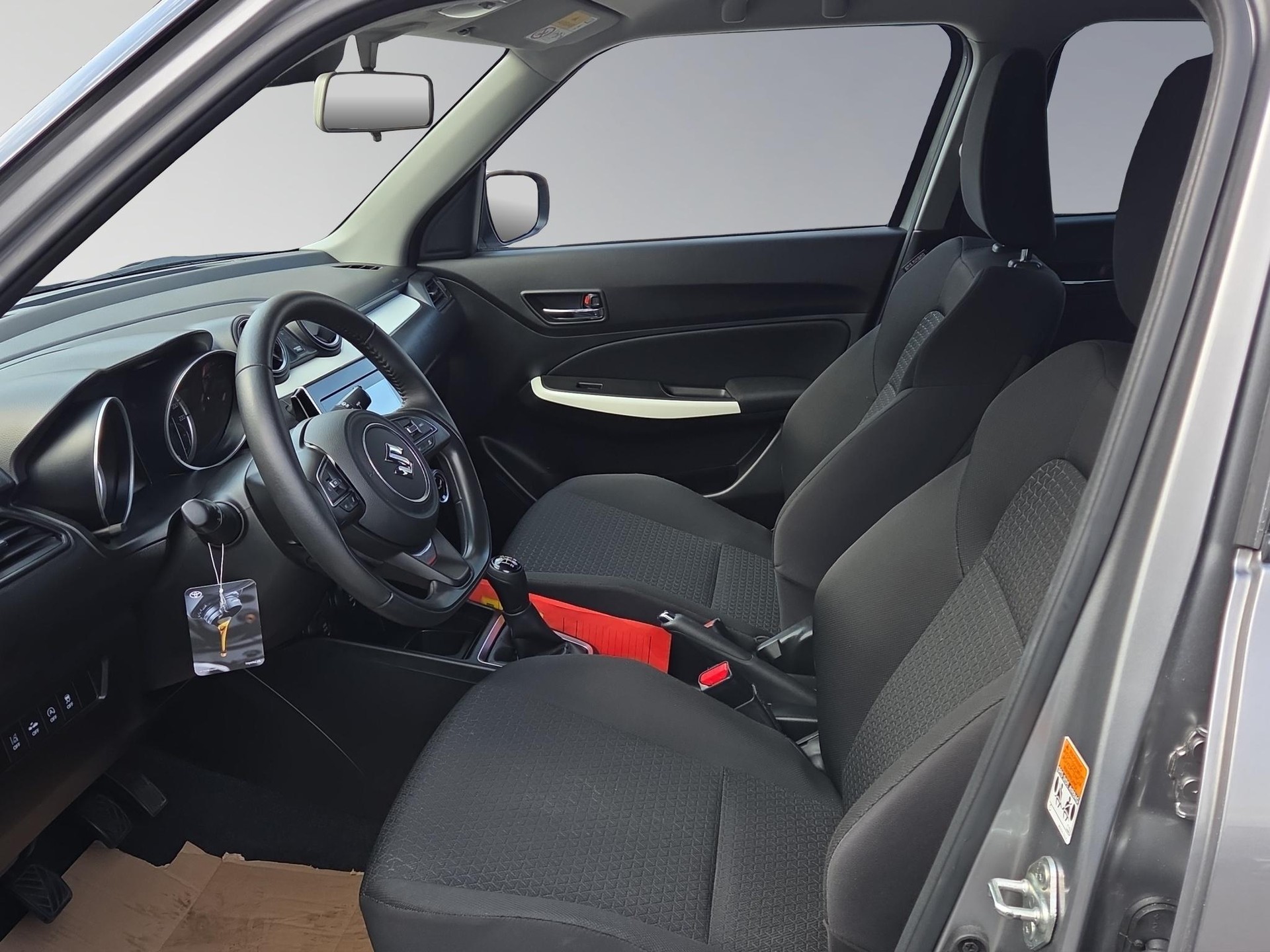 SUZUKI Swift 1.2 Piz Sulai Top Hybrid 4x4-image-8
