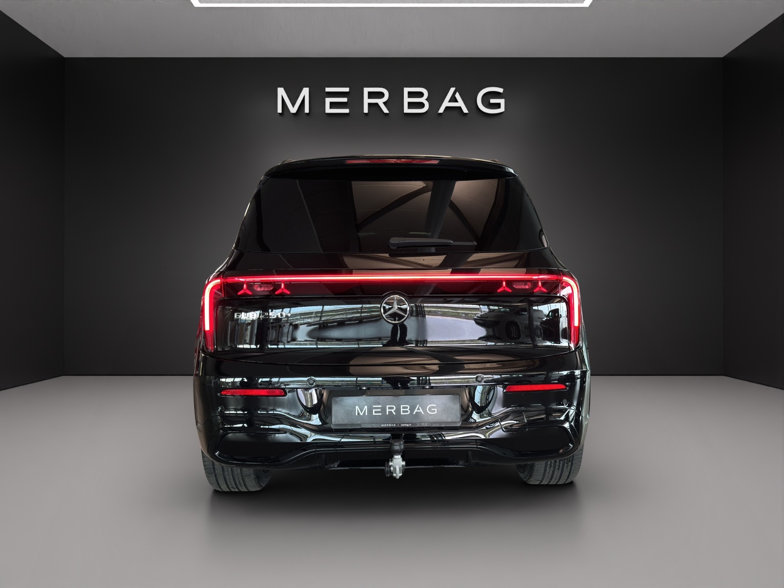 MERCEDES-BENZ GLB 250+ 85 kWh EQ AMG Line-image-4