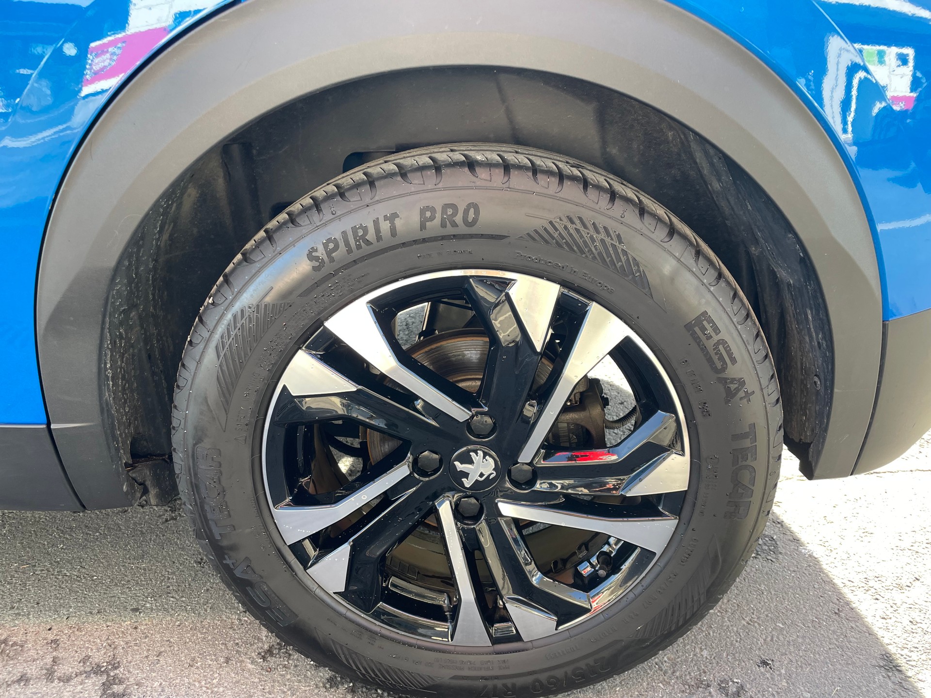 PEUGEOT 2008 e Allure Pack-image-15