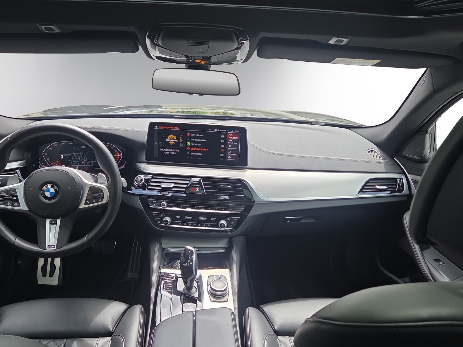 BMW 540d xDrive 48V Touring Pure M Sport Steptronic-image-9