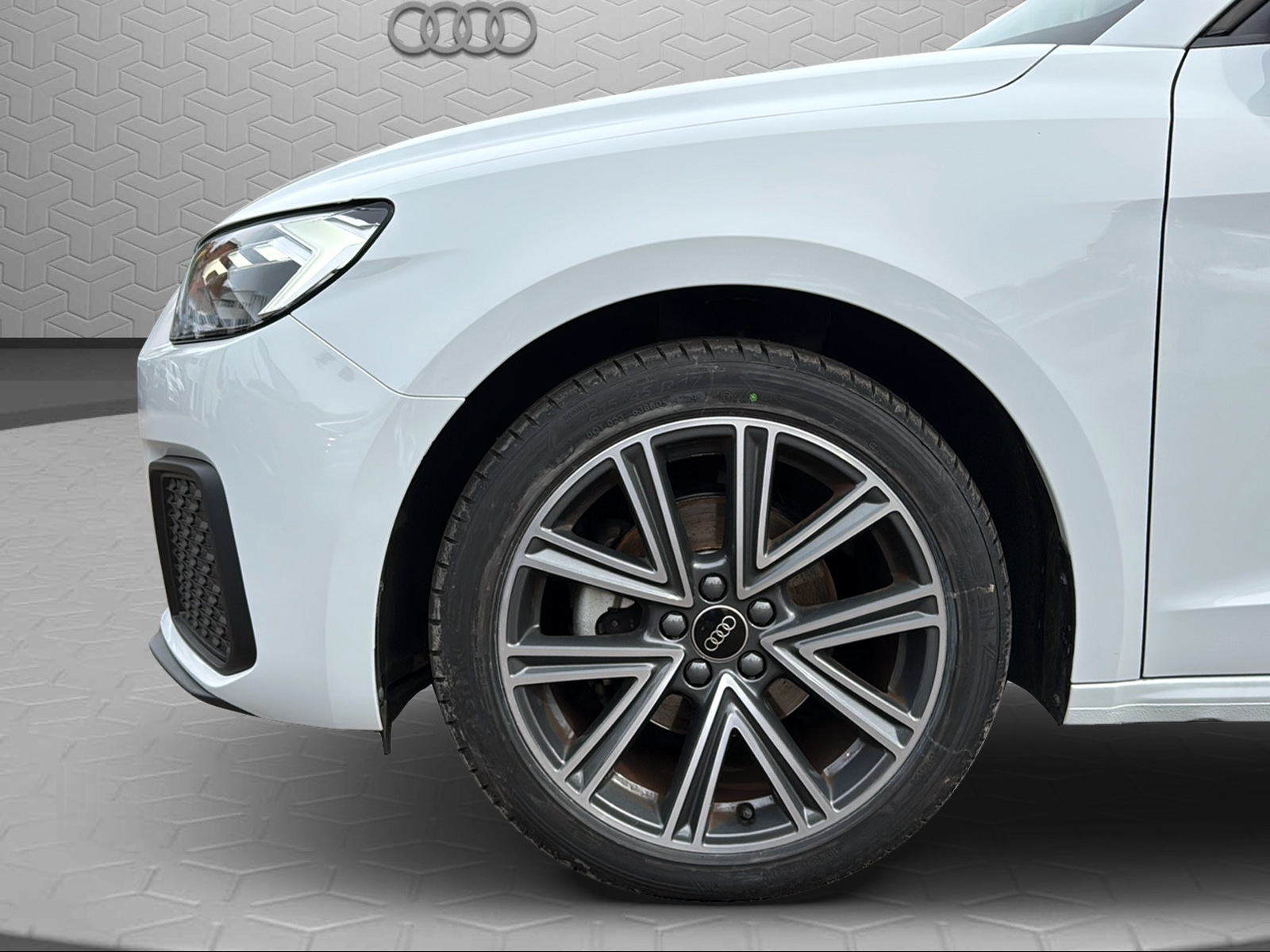 AUDI A1 Sportback 30 TFSI Attraction S-tronic-image-8