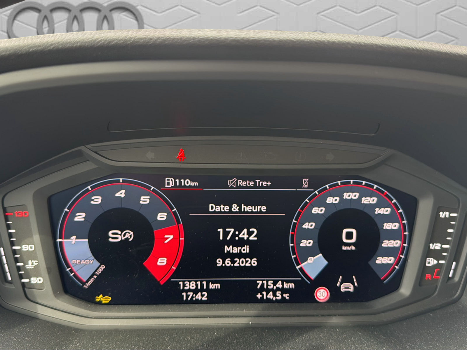 AUDI A1 Sportback 30 TFSI Attraction S-tronic-image-19