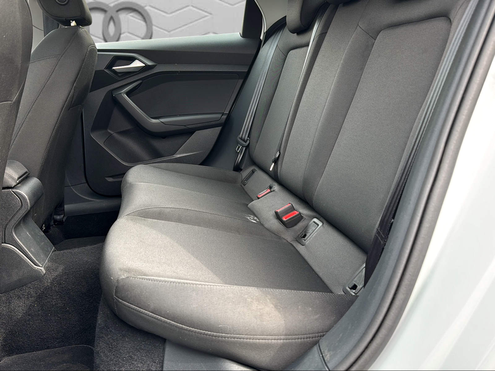 AUDI A1 Sportback 30 TFSI Attraction S-tronic-image-15