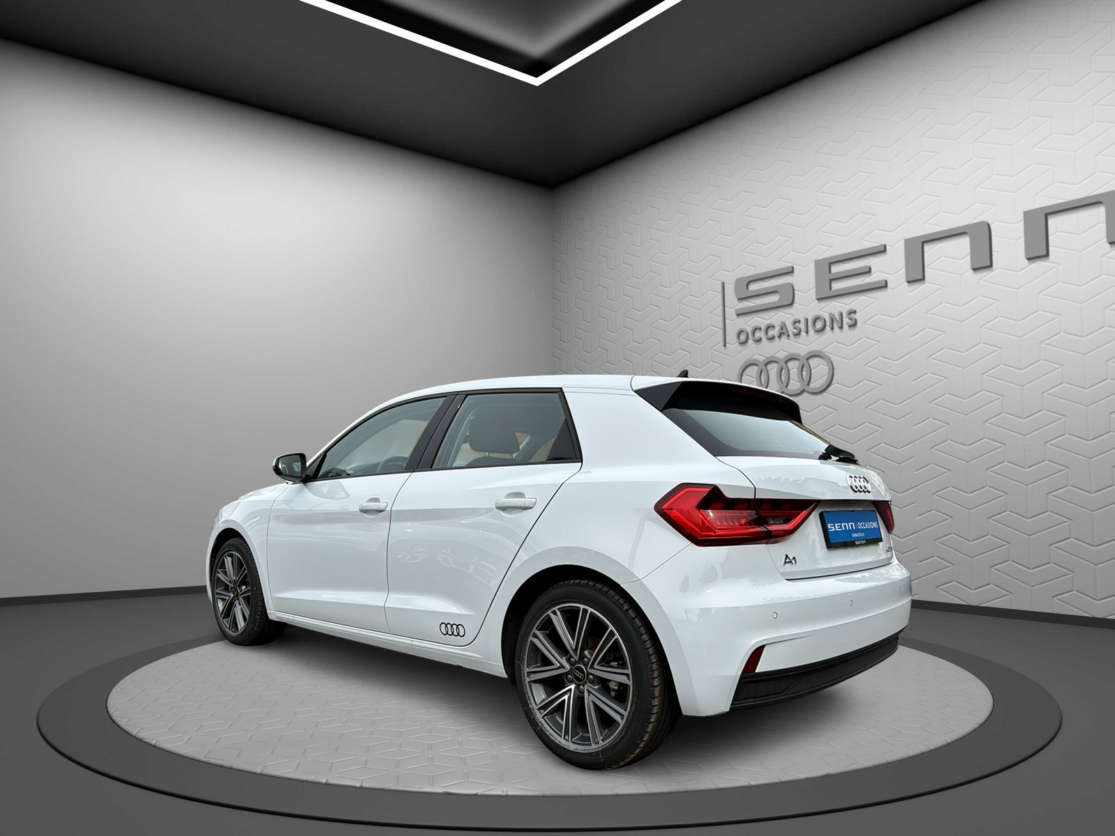 AUDI A1 Sportback 30 TFSI Attraction S-tronic-showroom-element-3