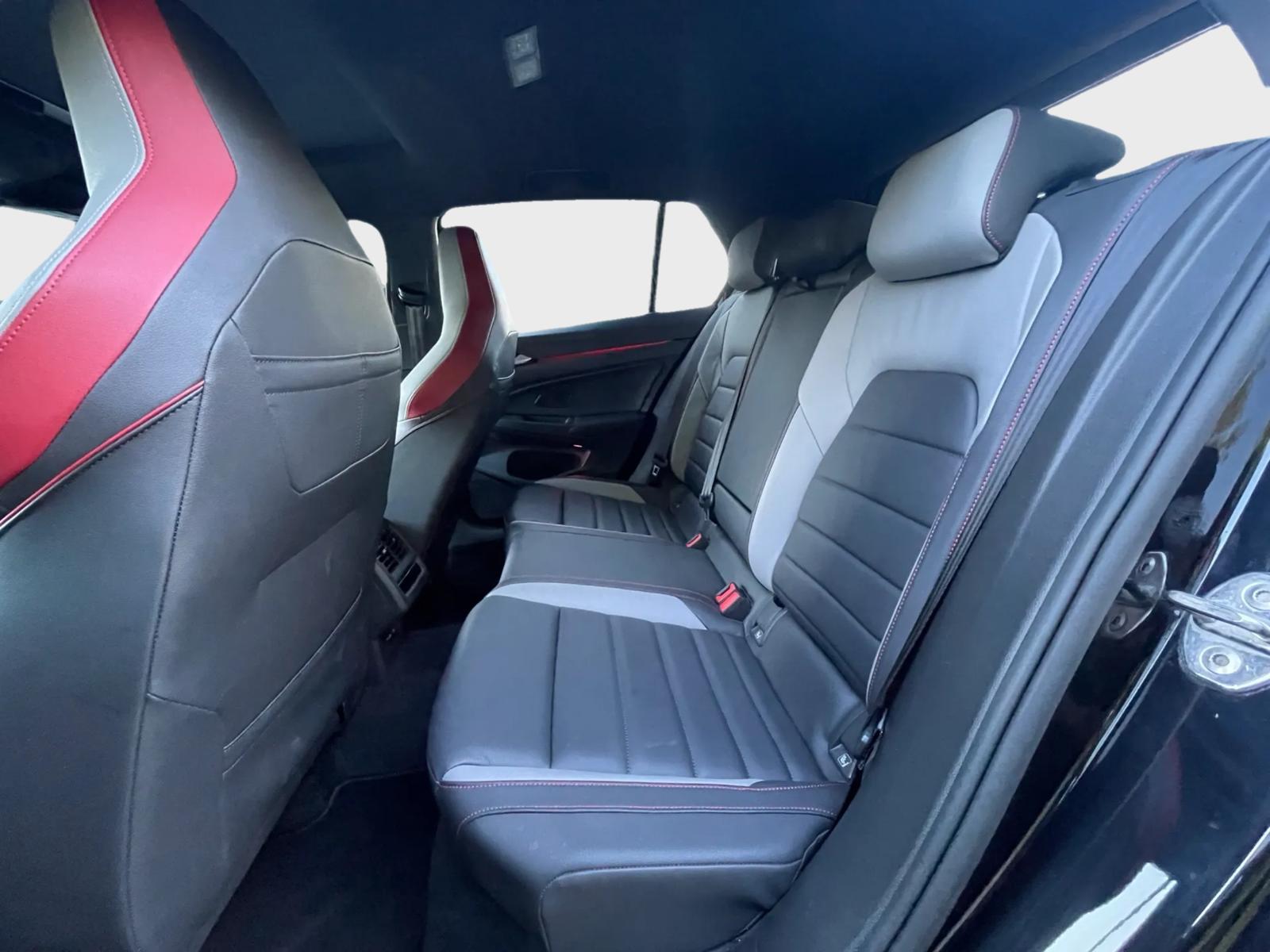 VW Golf 2.0 TSI GTI DSG-image-10