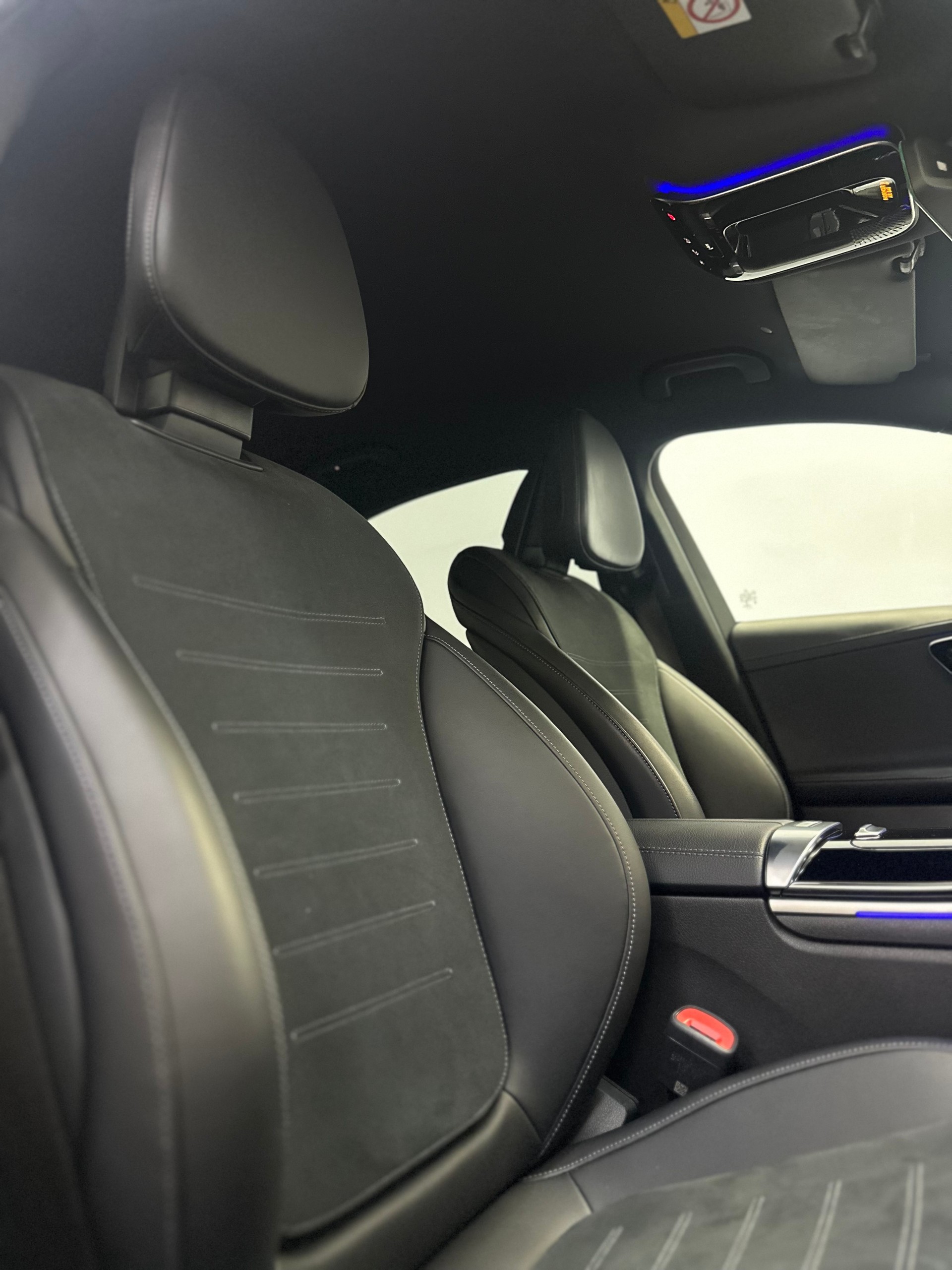 MERCEDES-BENZ C 200 4Matic Avantgarde-image-21