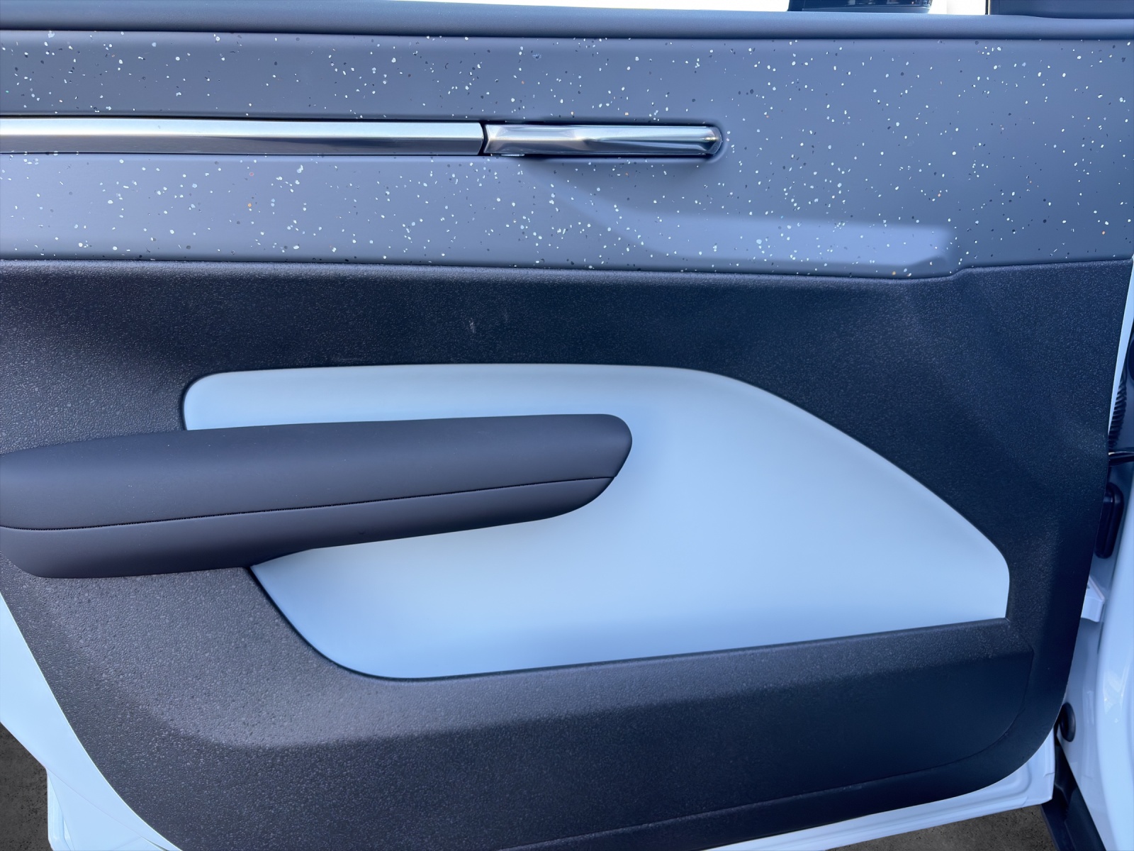 VOLVO EX30 E60 Twin Ultra Performance AWD-image-14