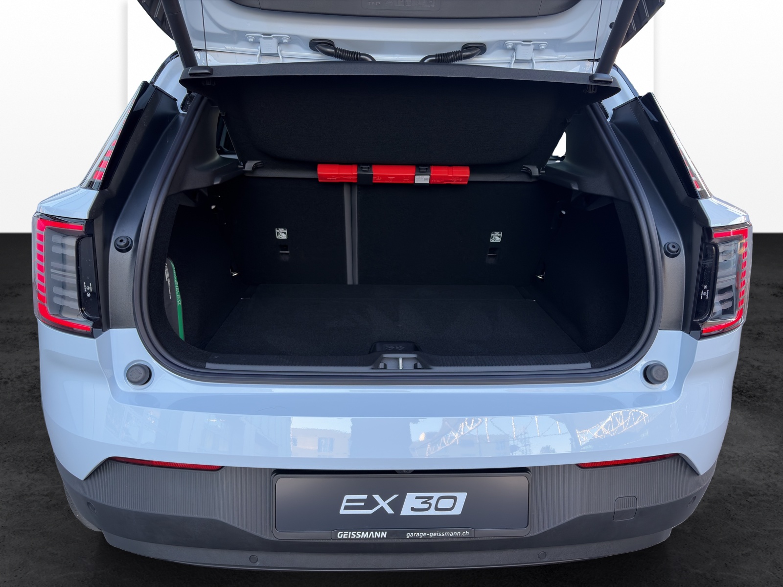 VOLVO EX30 E60 Twin Ultra Performance AWD-image-18