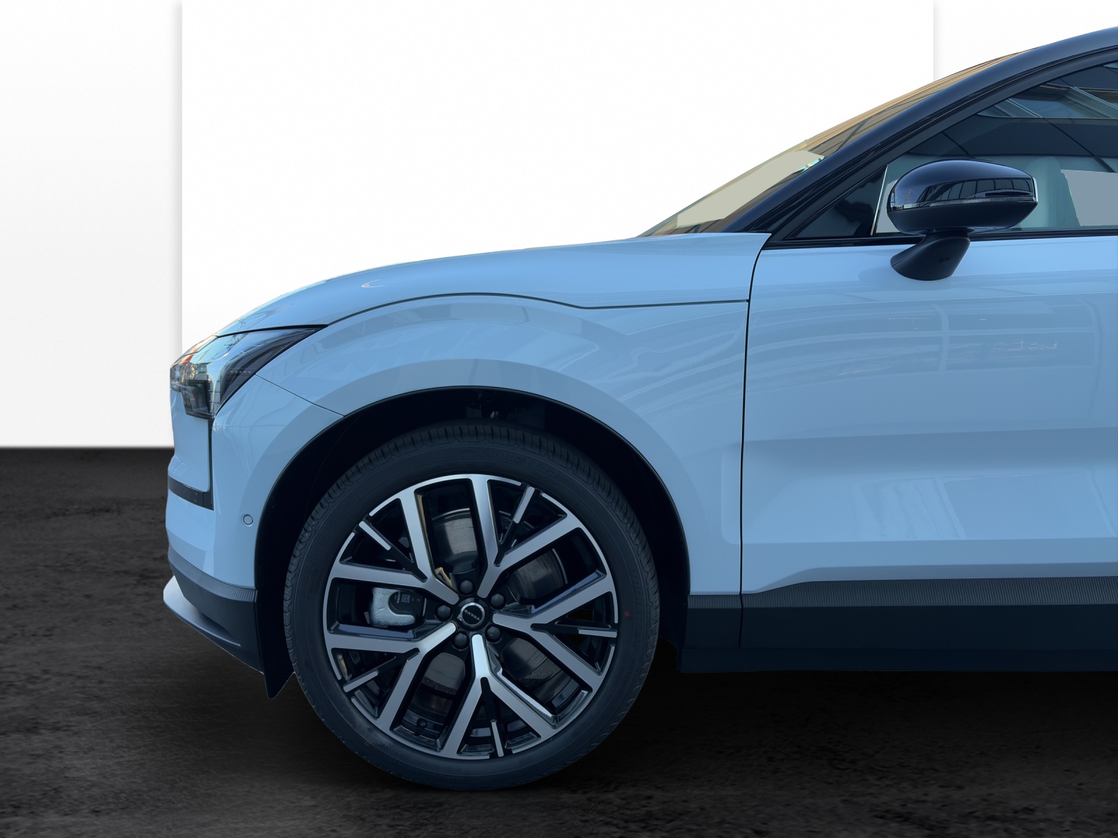 VOLVO EX30 E60 Twin Ultra Performance AWD-image-19