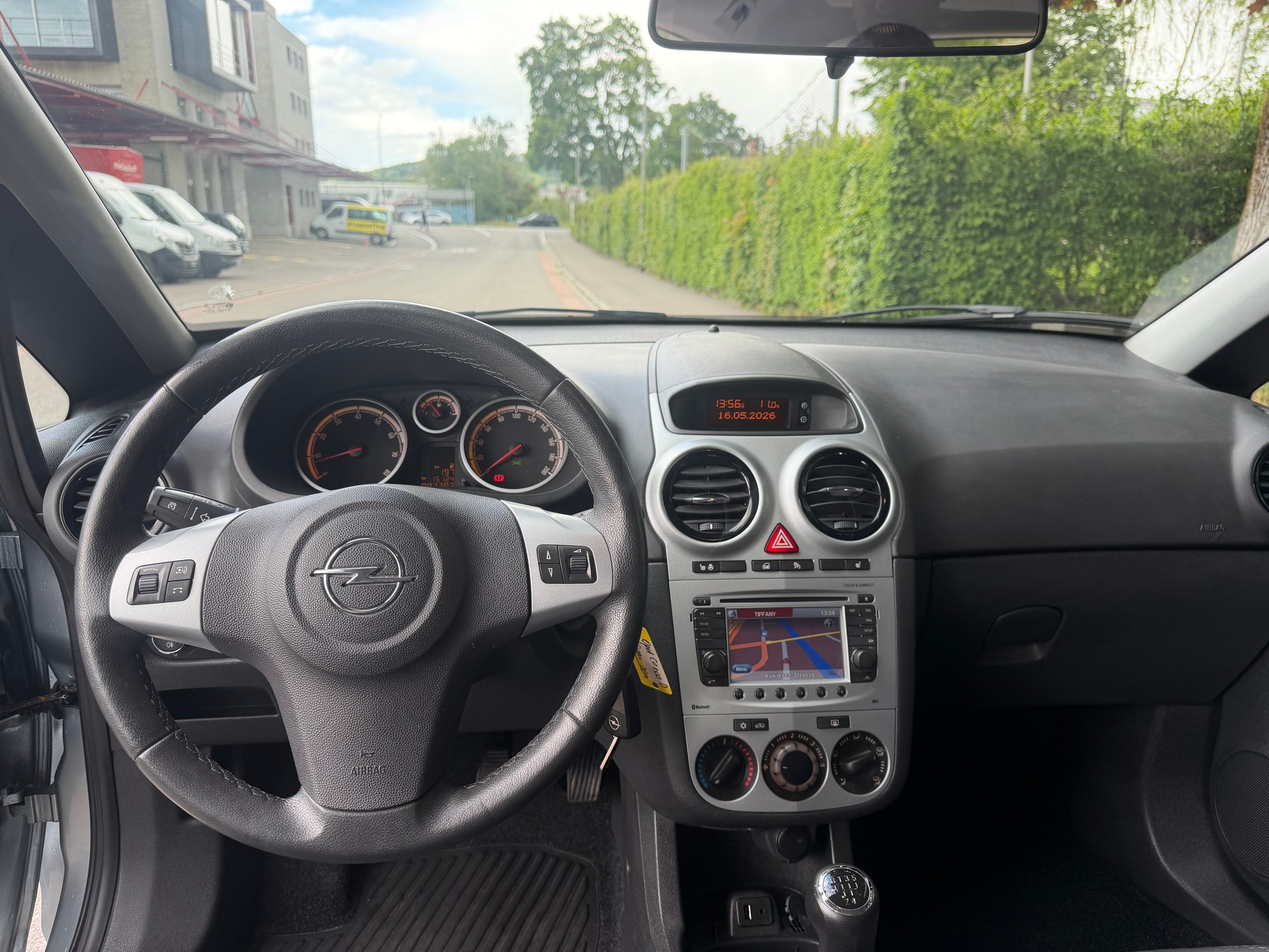 OPEL Corsa 1.4 TP Color Edition-image-11