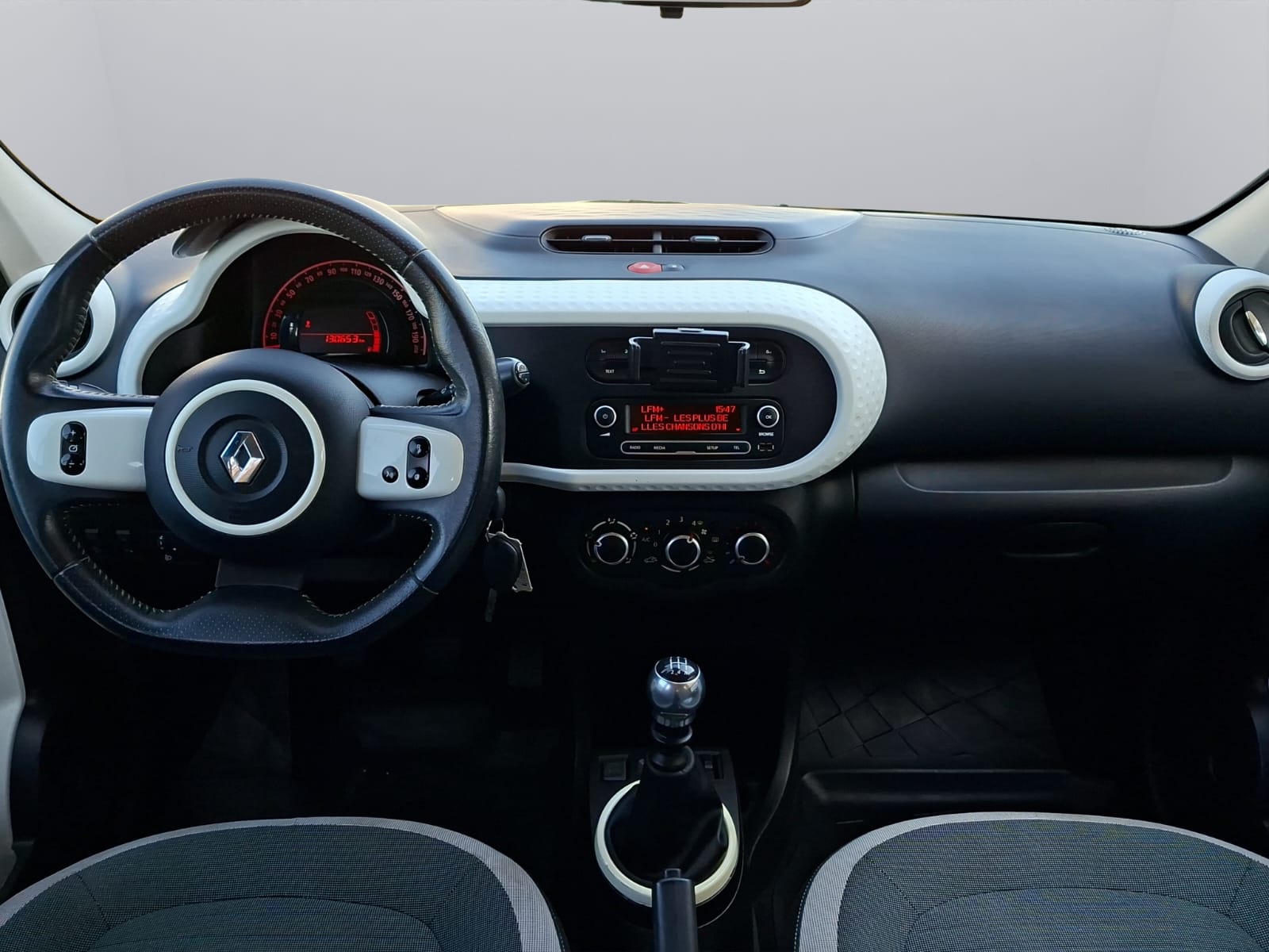 RENAULT Twingo 0.9 Zen-image-11