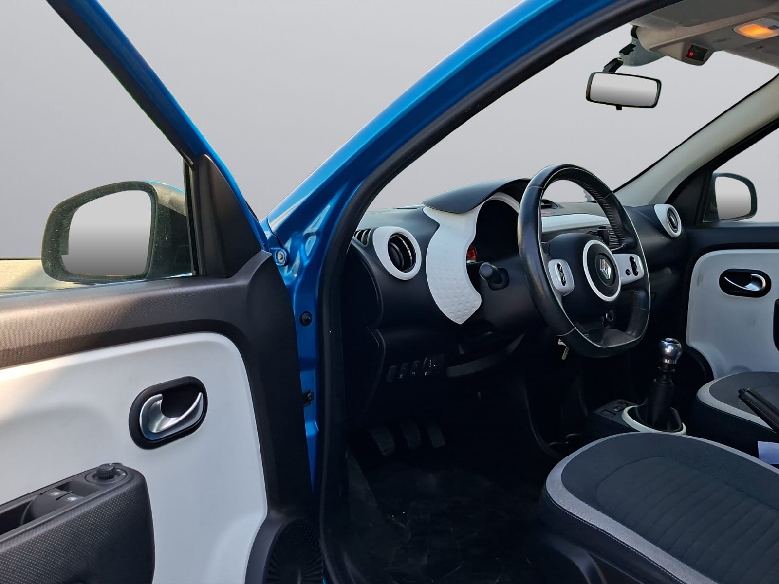 RENAULT Twingo 0.9 Zen-image-10