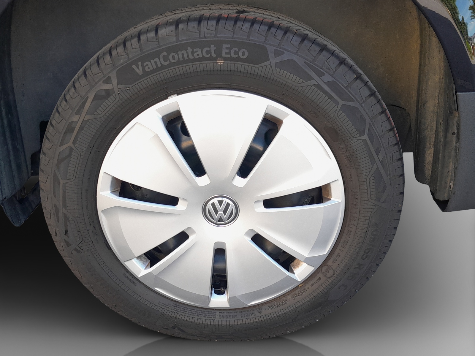 VW T6.1 2.0 TDI DSG-image-13