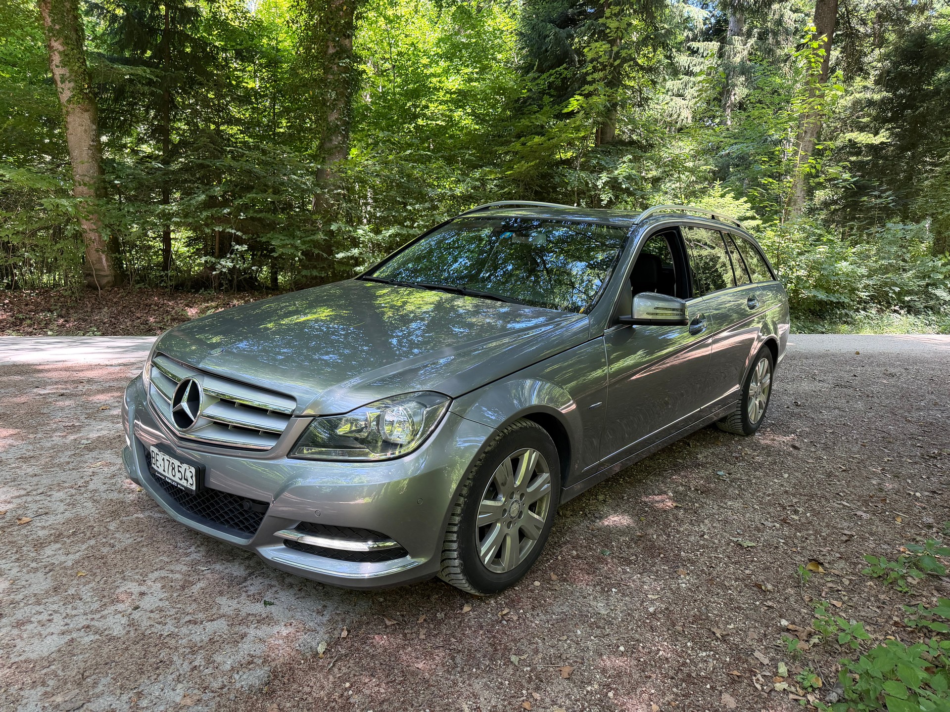 MERCEDES-BENZ C 250 CDI 4Matic 7G-Tronic-Blue Efficiency-frisch ab Mfk-showroom-element-1