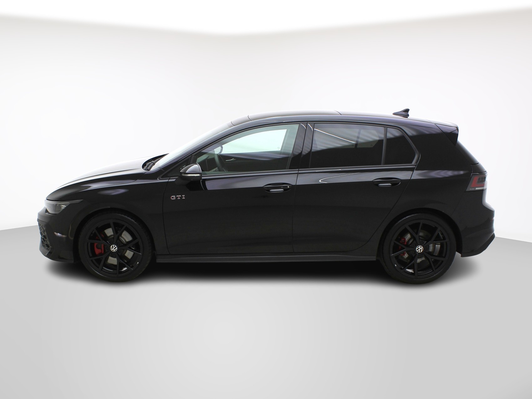 VW Golf 8.5 2.0 TSI DSG GTI Black Style (2025) **Leder/Harmon-Kardon/Sitzbelüftung/uvm.**-image-2