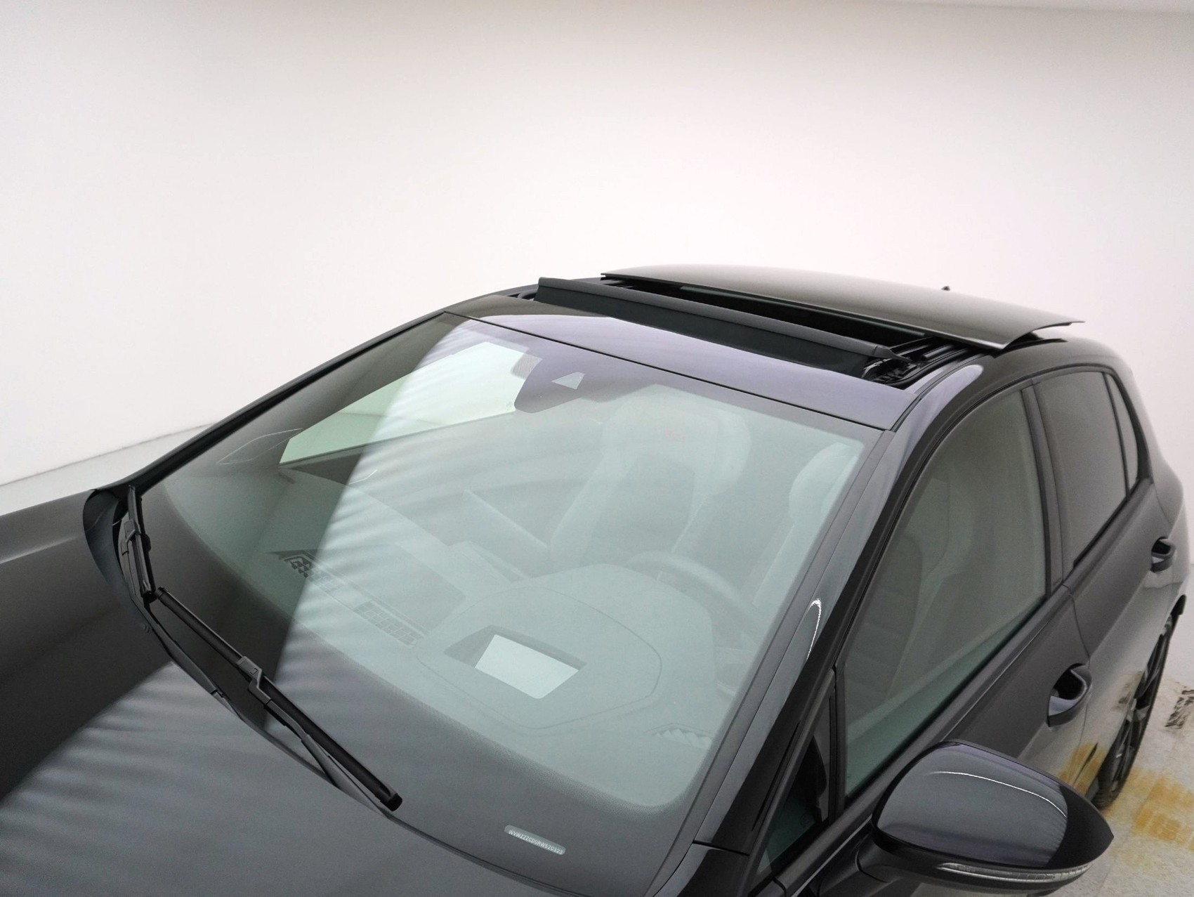 VW Golf 8.5 2.0 TSI DSG GTI Black Style (2025) **Leder/Harmon-Kardon/Sitzbelüftung/uvm.**-image-7