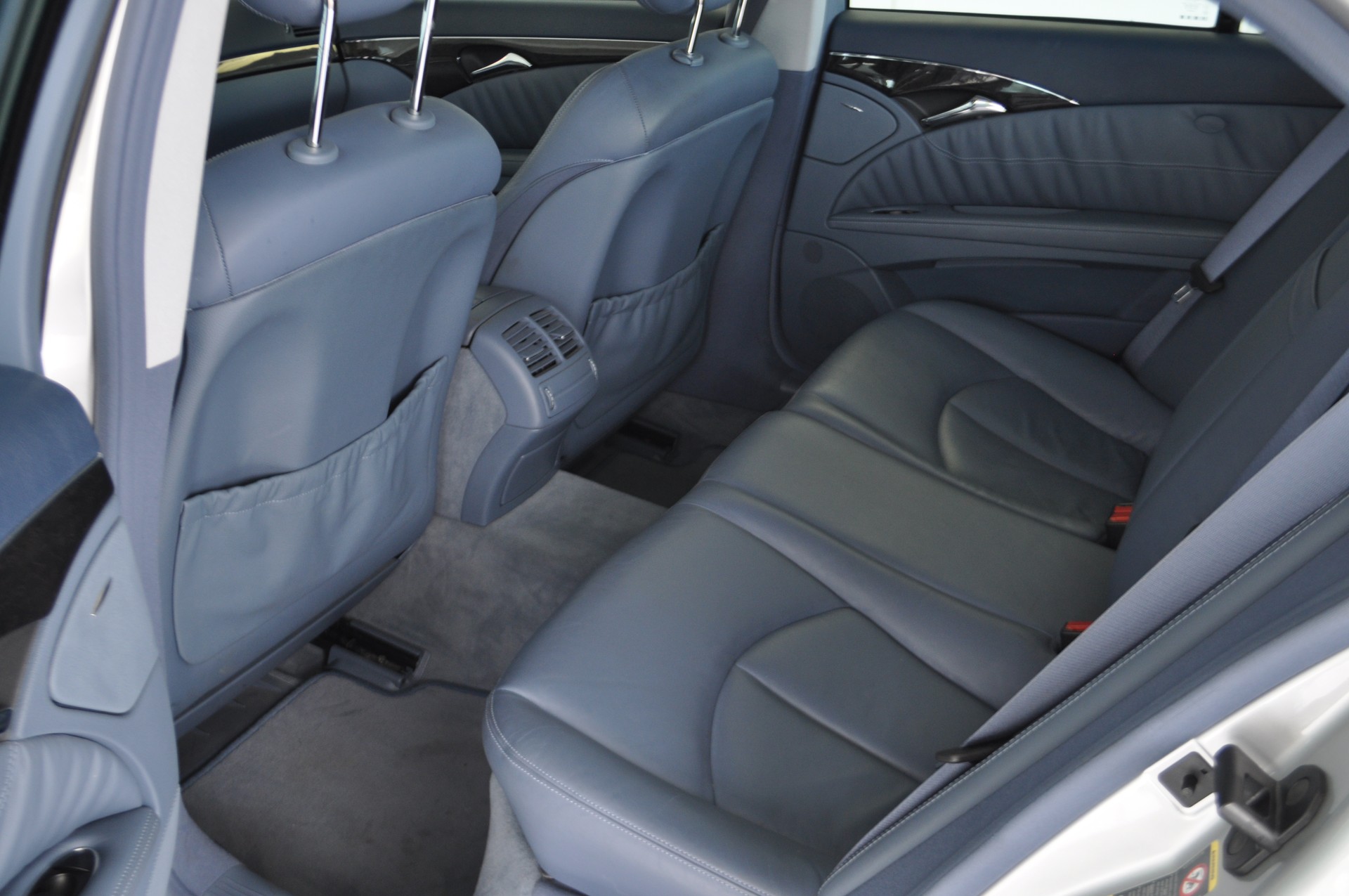 MERCEDES-BENZ E 320 Avantgarde 4Matic Automatic-image-9