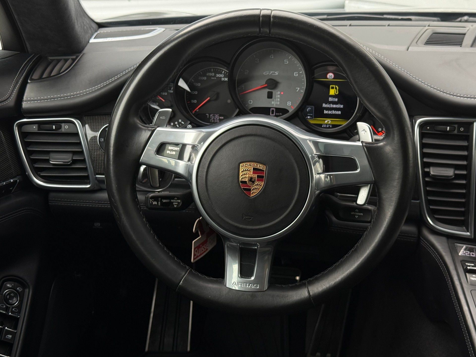 PORSCHE Panamera GTS 4.8 PDK-image-9