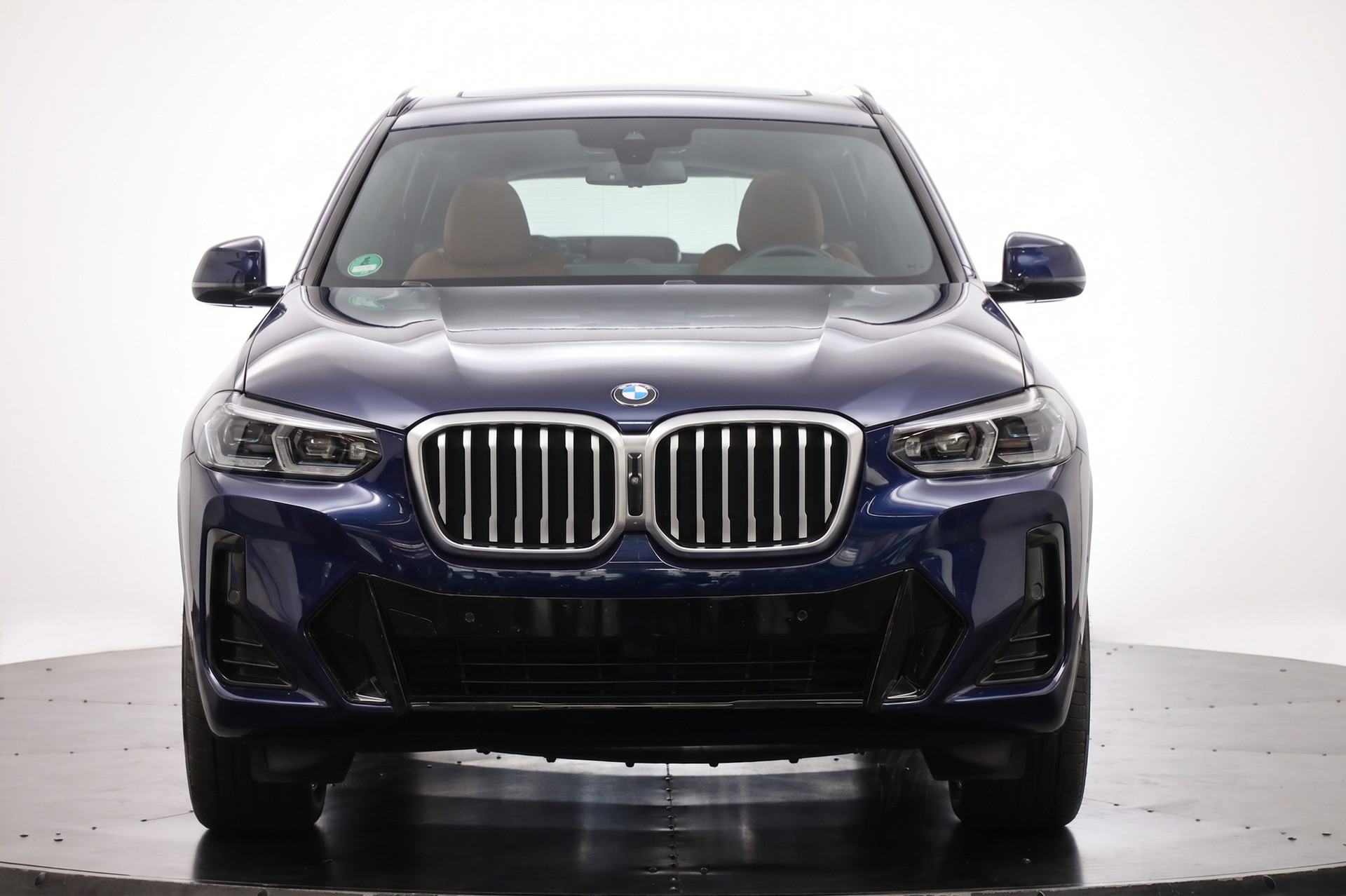 BMW X3 xDrive 48V 20d M Sport Edition Individual Steptronic-showroom-element-1