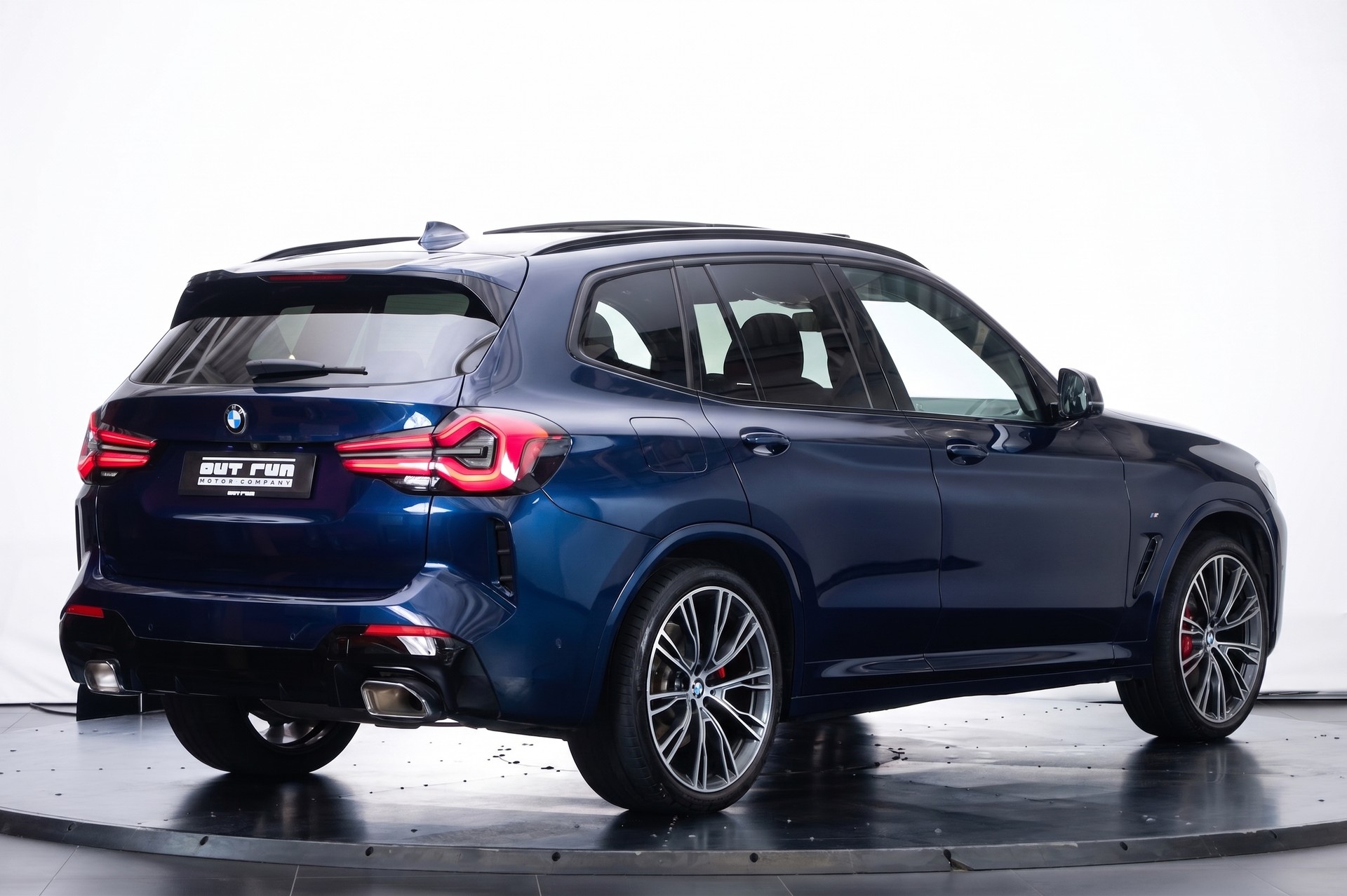 BMW X3 xDrive 48V 20d M Sport Edition Individual Steptronic-image-5