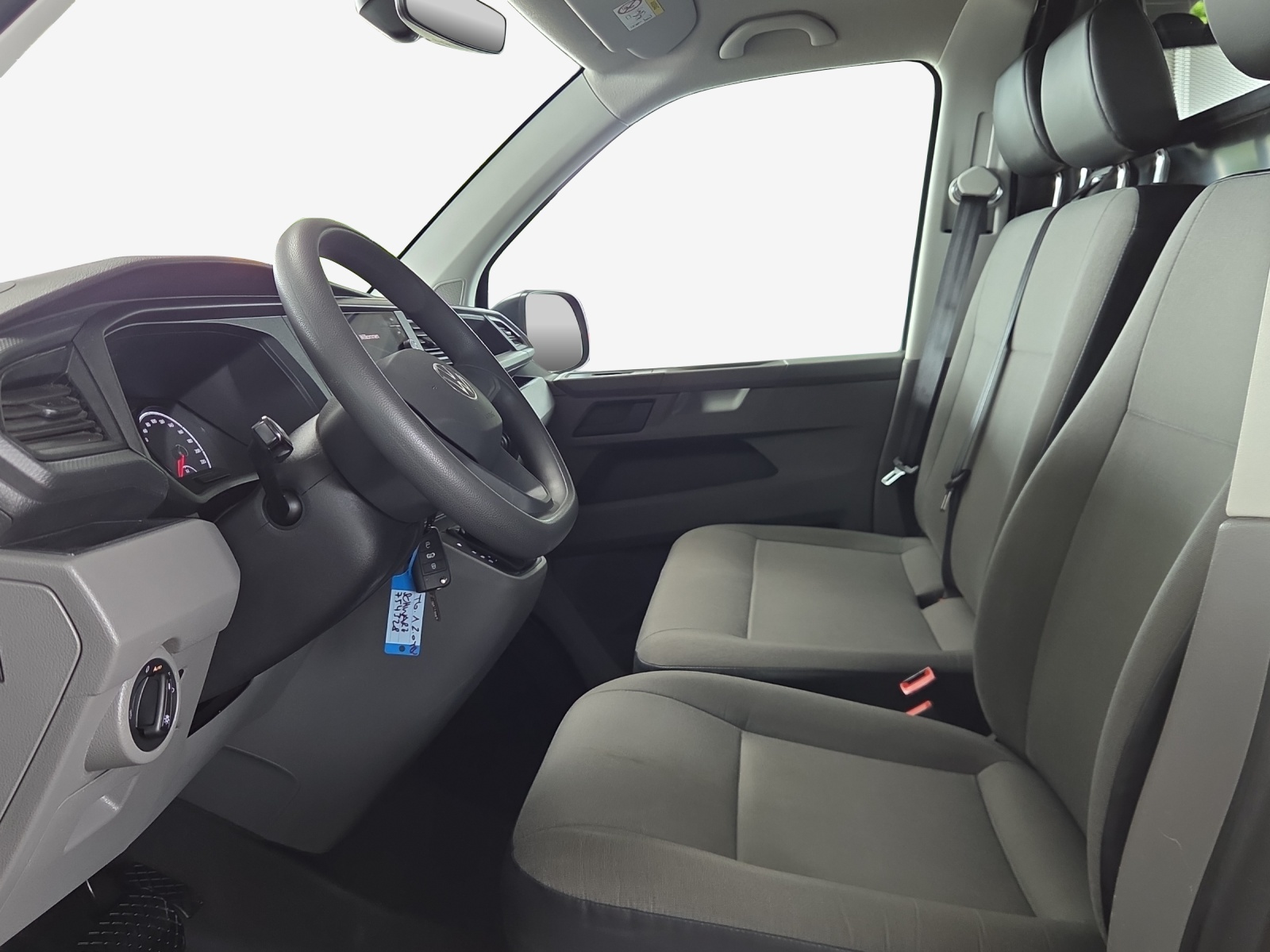 VW T6.1 2.0 TDI DSG-image-7