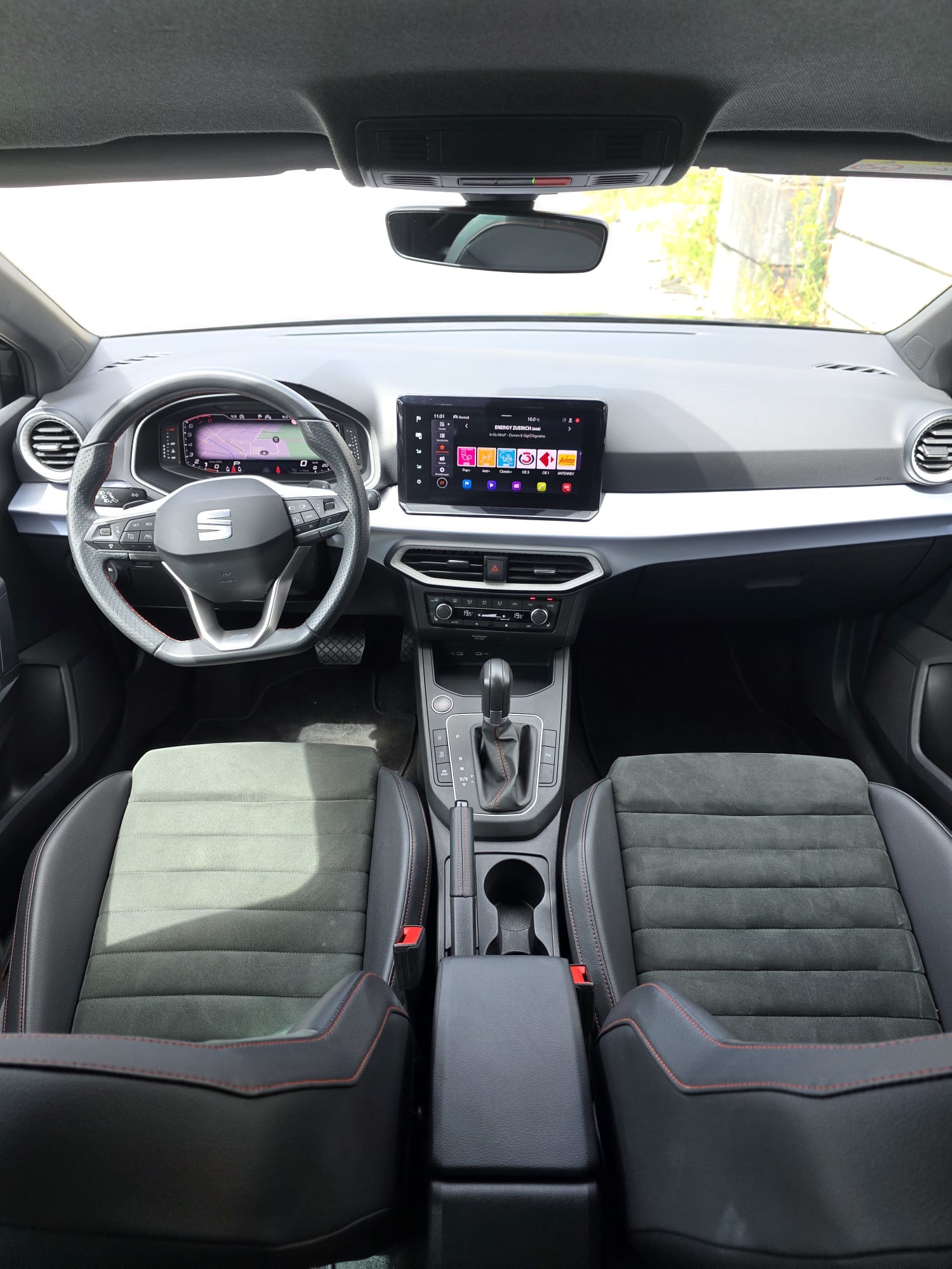SEAT Ibiza 1.0 EcoTSI FR DSG-image-9