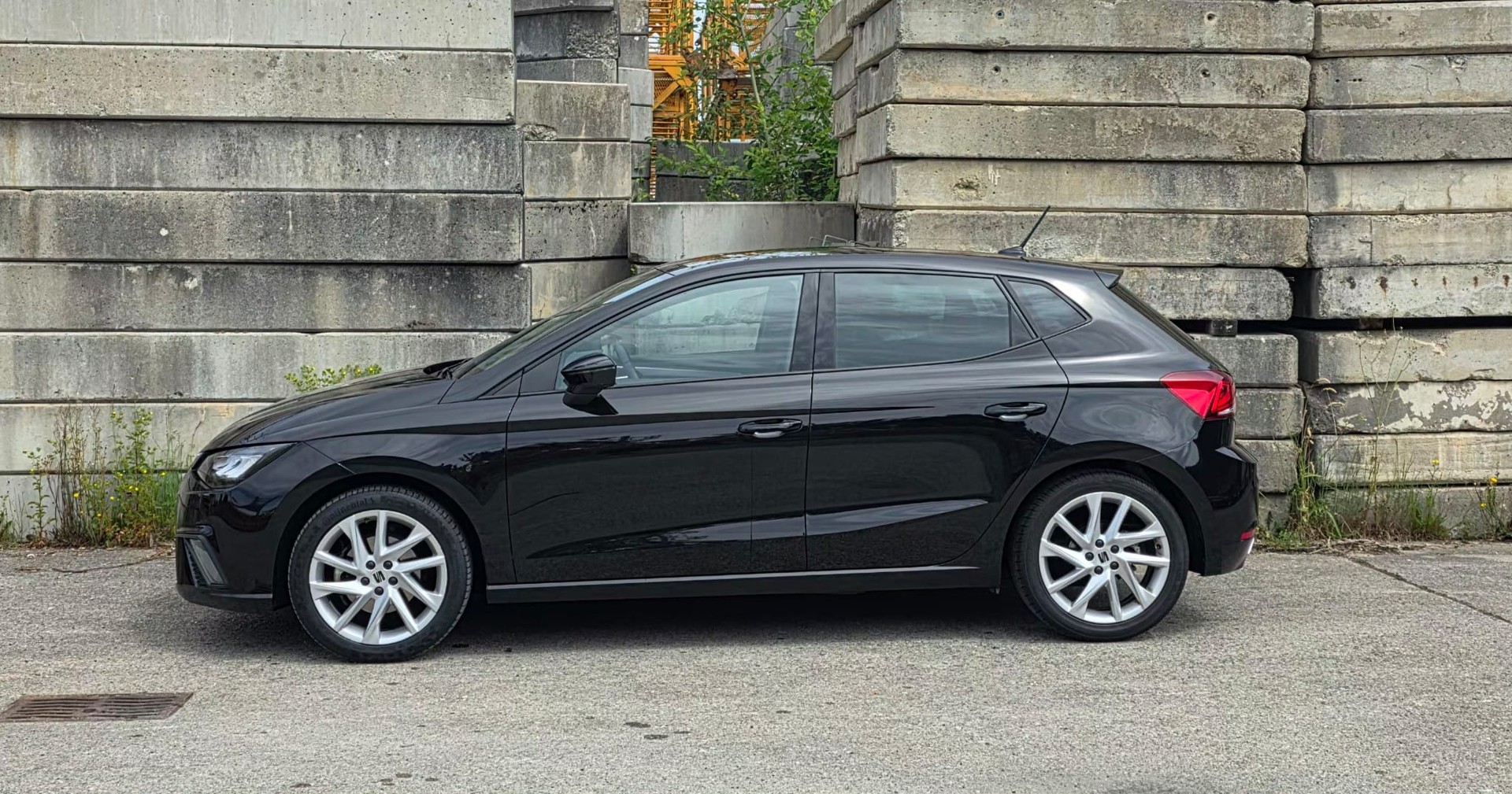 SEAT Ibiza 1.0 EcoTSI FR DSG-image-1