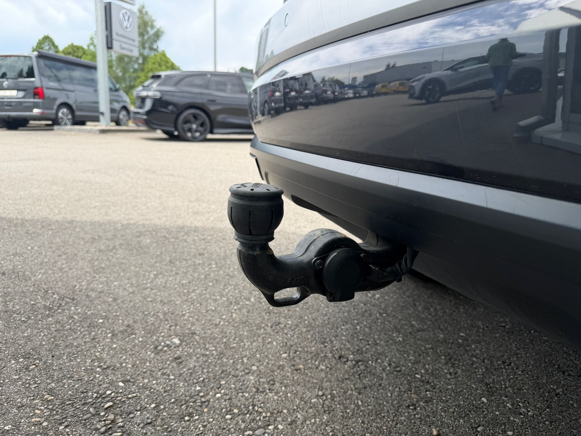 AUDI Q3 35 TDI advanced quattro S-tronic-image-26
