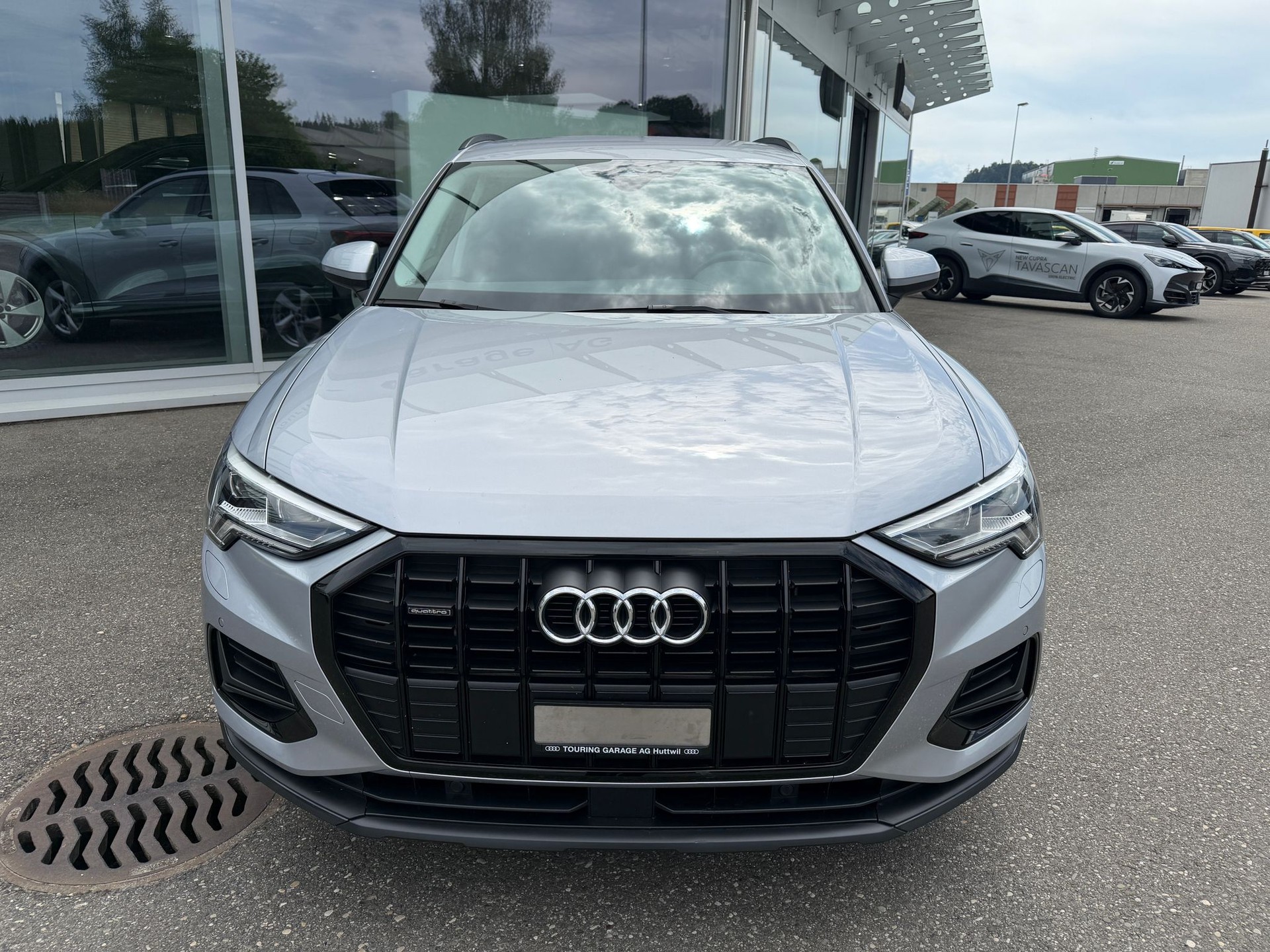 AUDI Q3 35 TDI advanced quattro S-tronic-image-7
